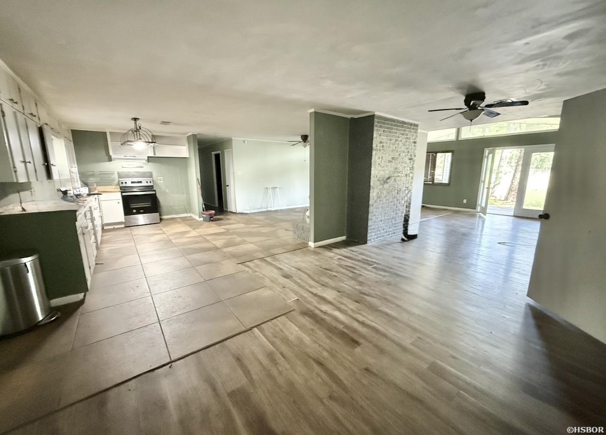 209 Phadral Point Property Photo 6