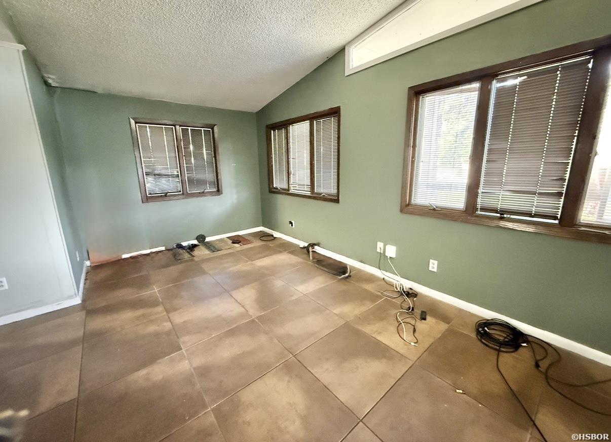 209 Phadral Point Property Photo 9