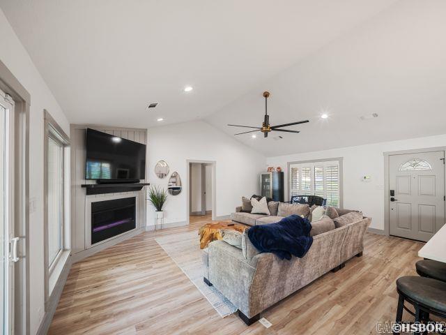 104 Channelview Street Property Photo 9