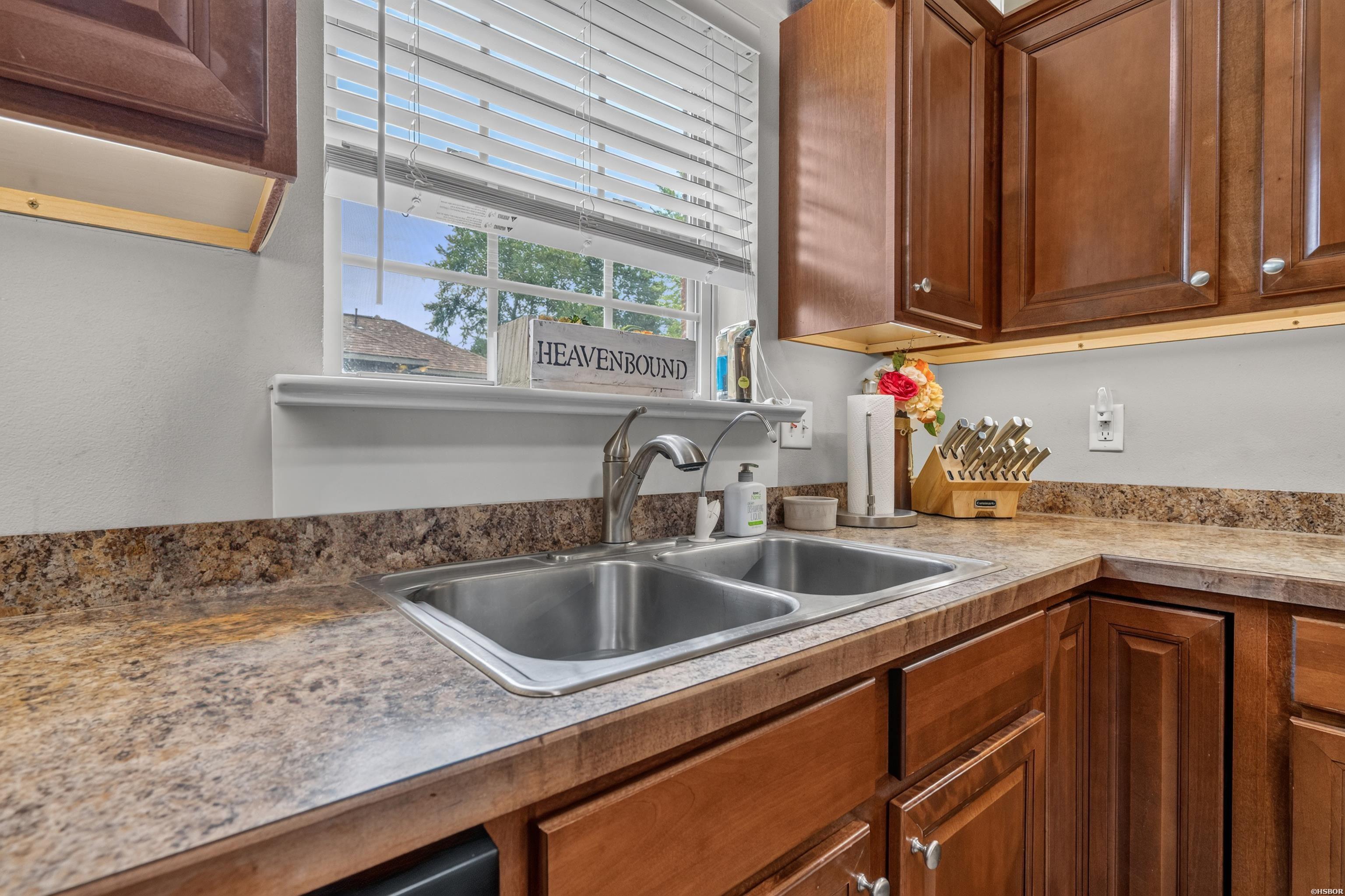 166 Mapleleaf Circle Property Photo 17