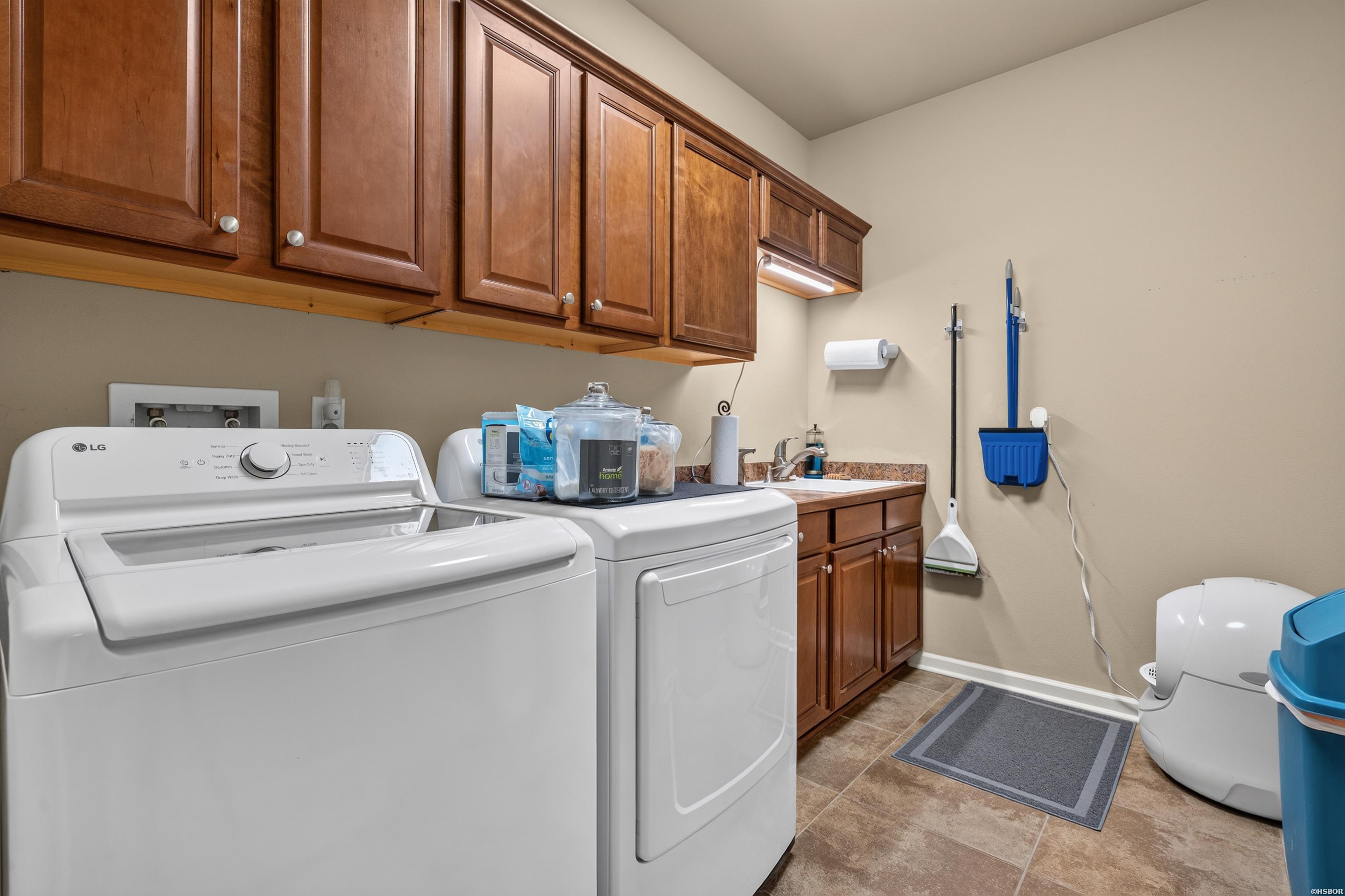 166 Mapleleaf Circle Property Photo 36