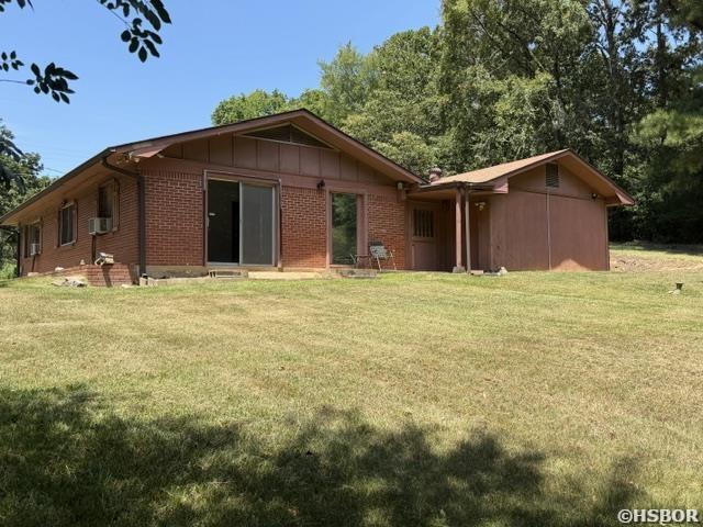 114 Shady View Property Photo 9