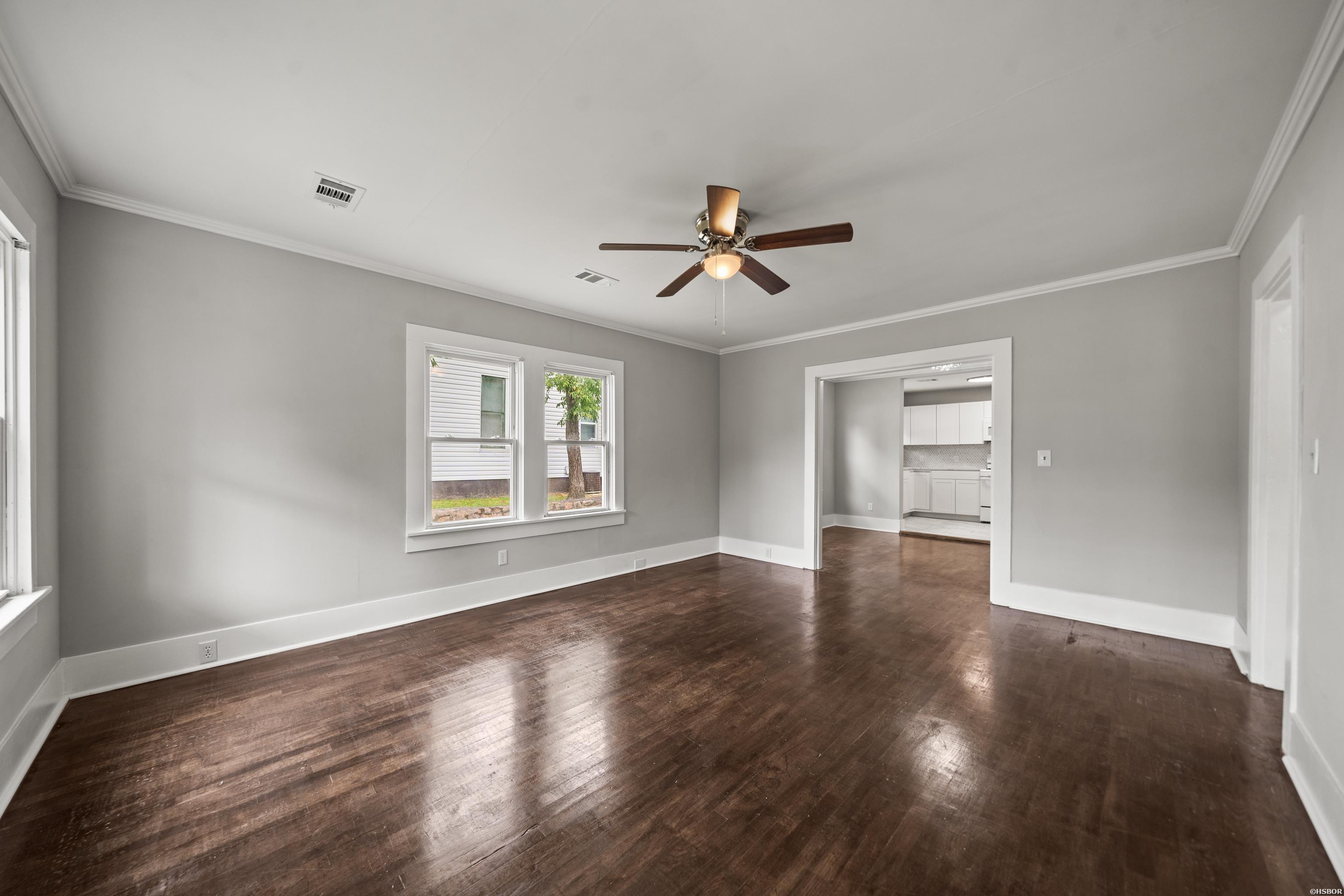 311 Henderson Street Property Photo 10