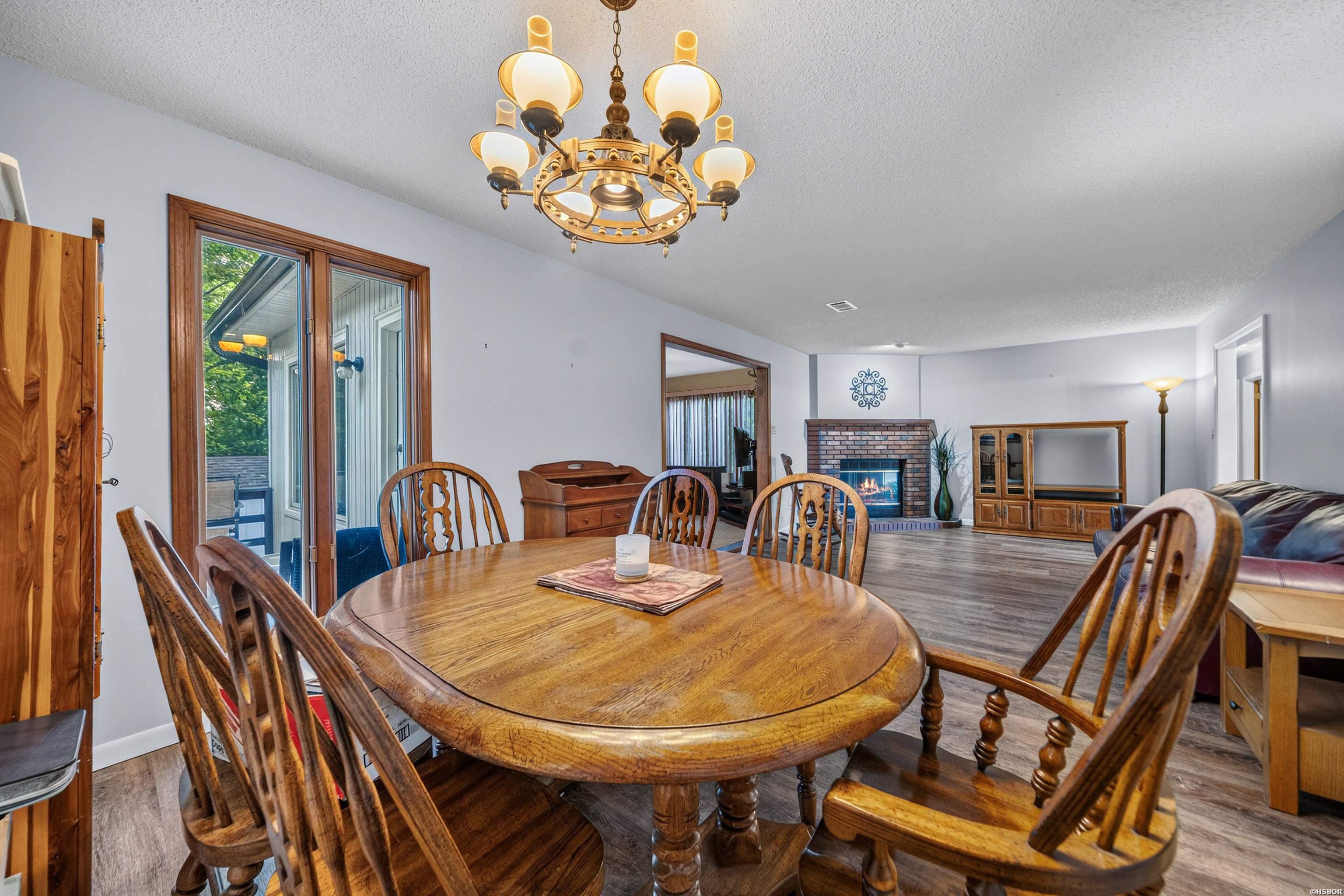 55 Alicante Road Property Photo 10
