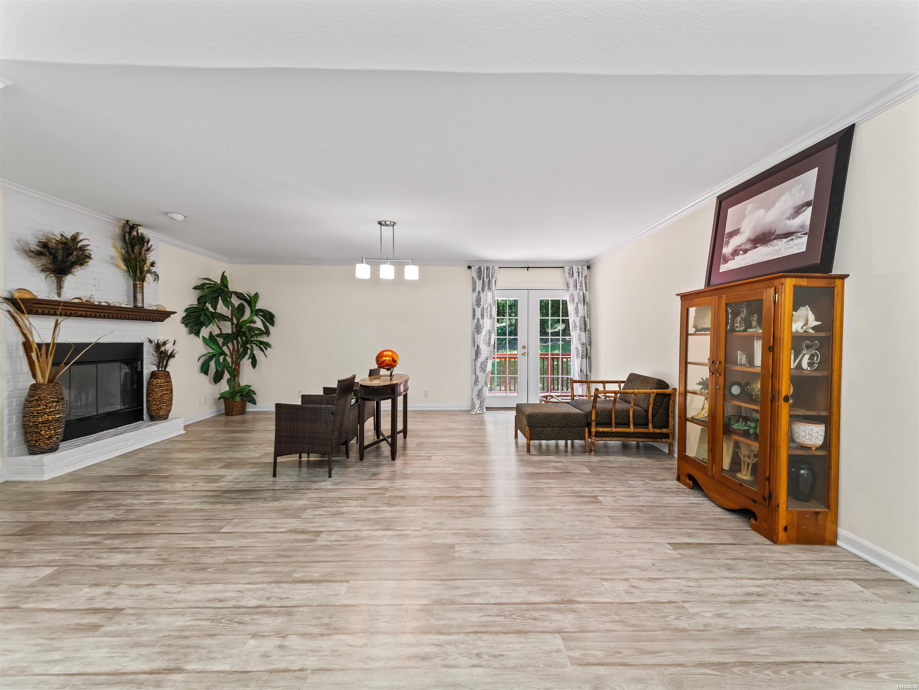 42 Lerida Circle Property Photo 9