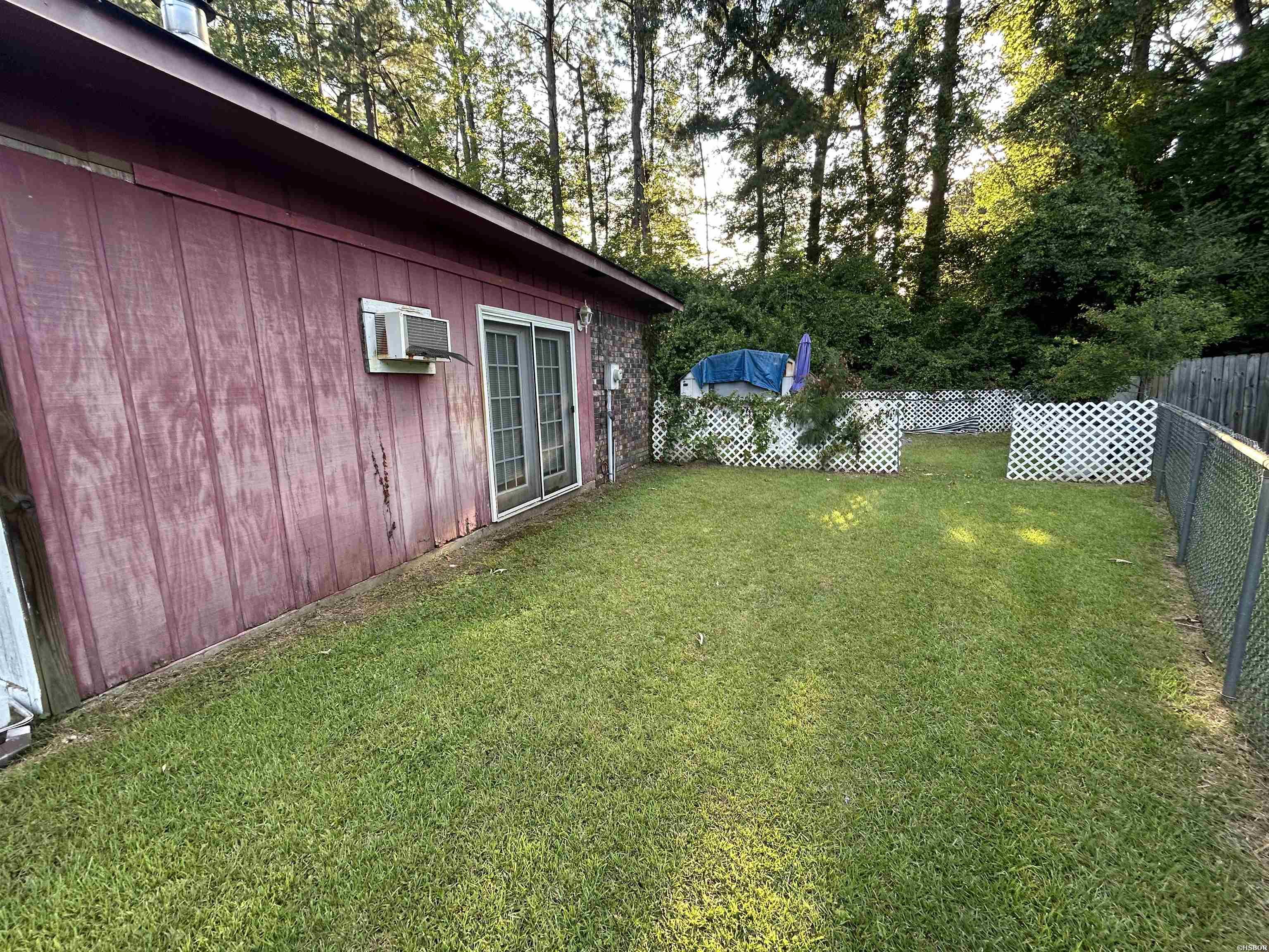 6 Hills Court Property Photo 3