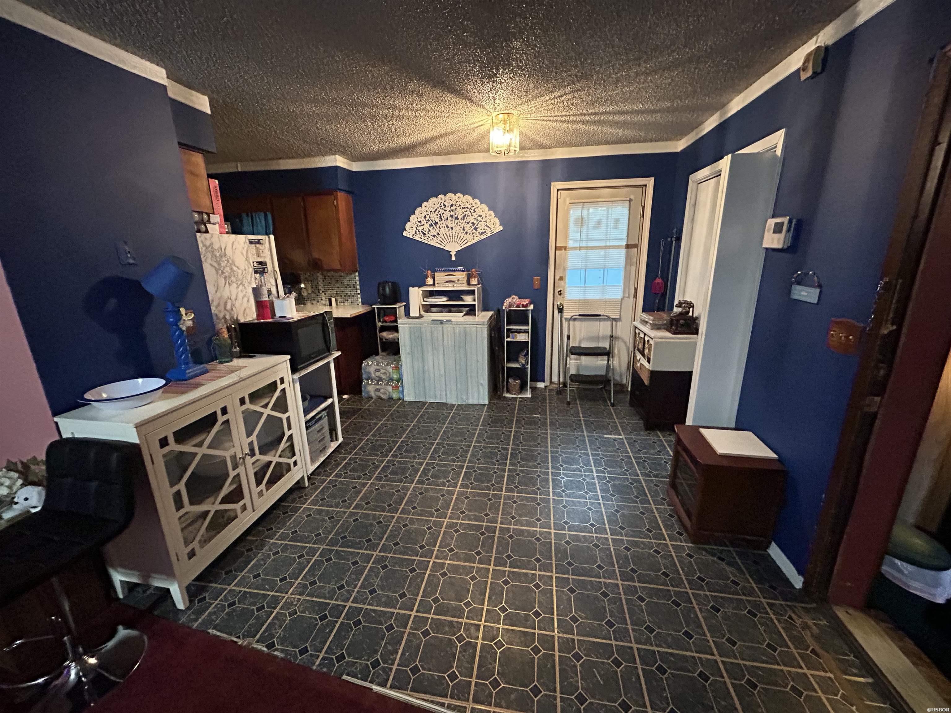 6 Hills Court Property Photo 15
