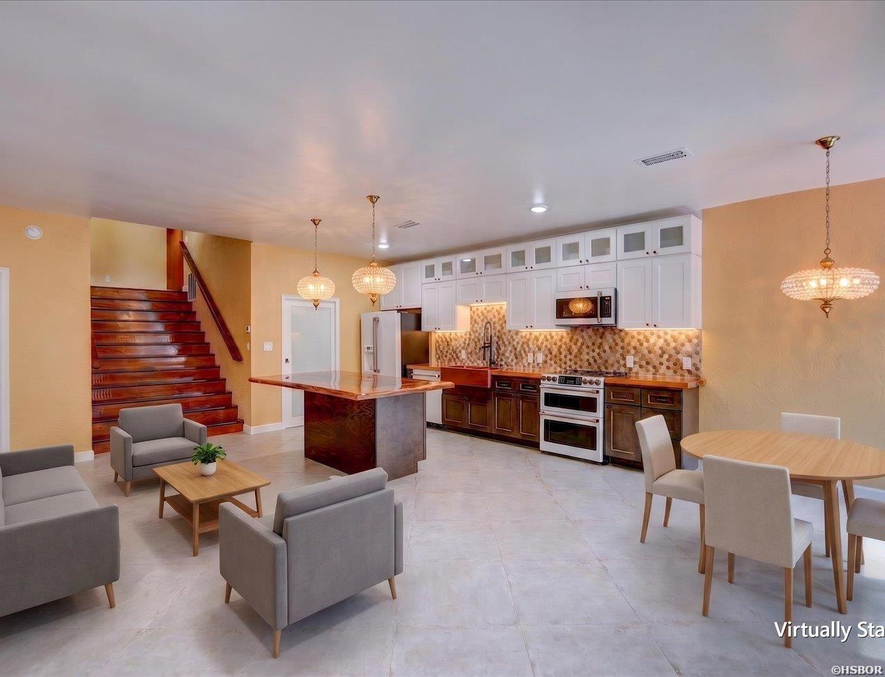 121 Exchange Street Property Photo 7