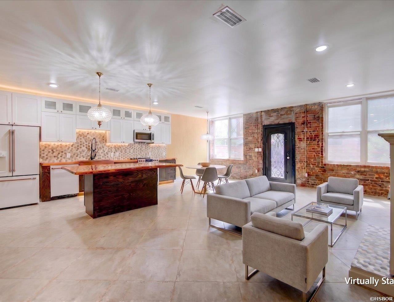 121 Exchange Street Property Photo 8