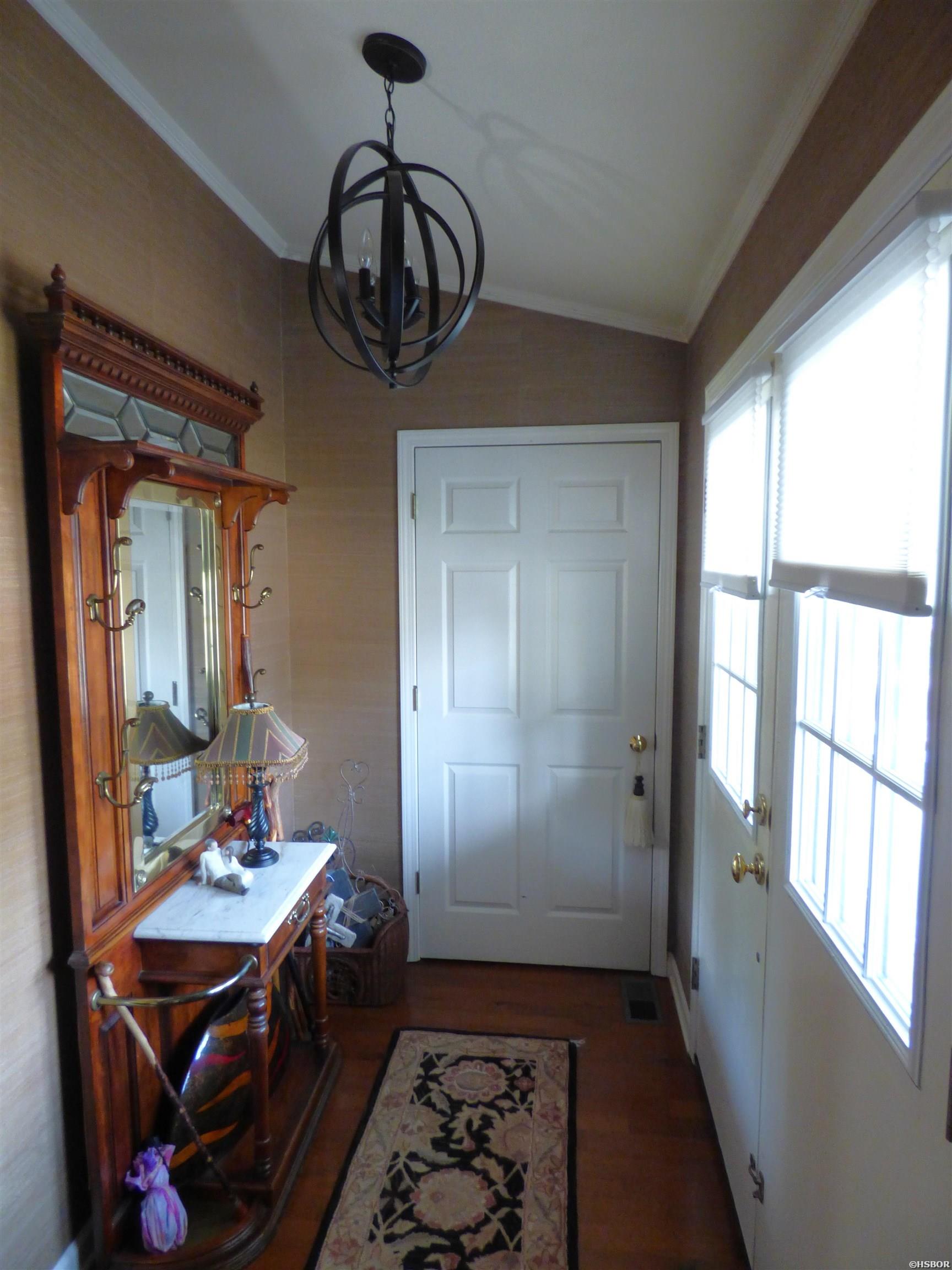 10 Manchester Lane Property Photo 5