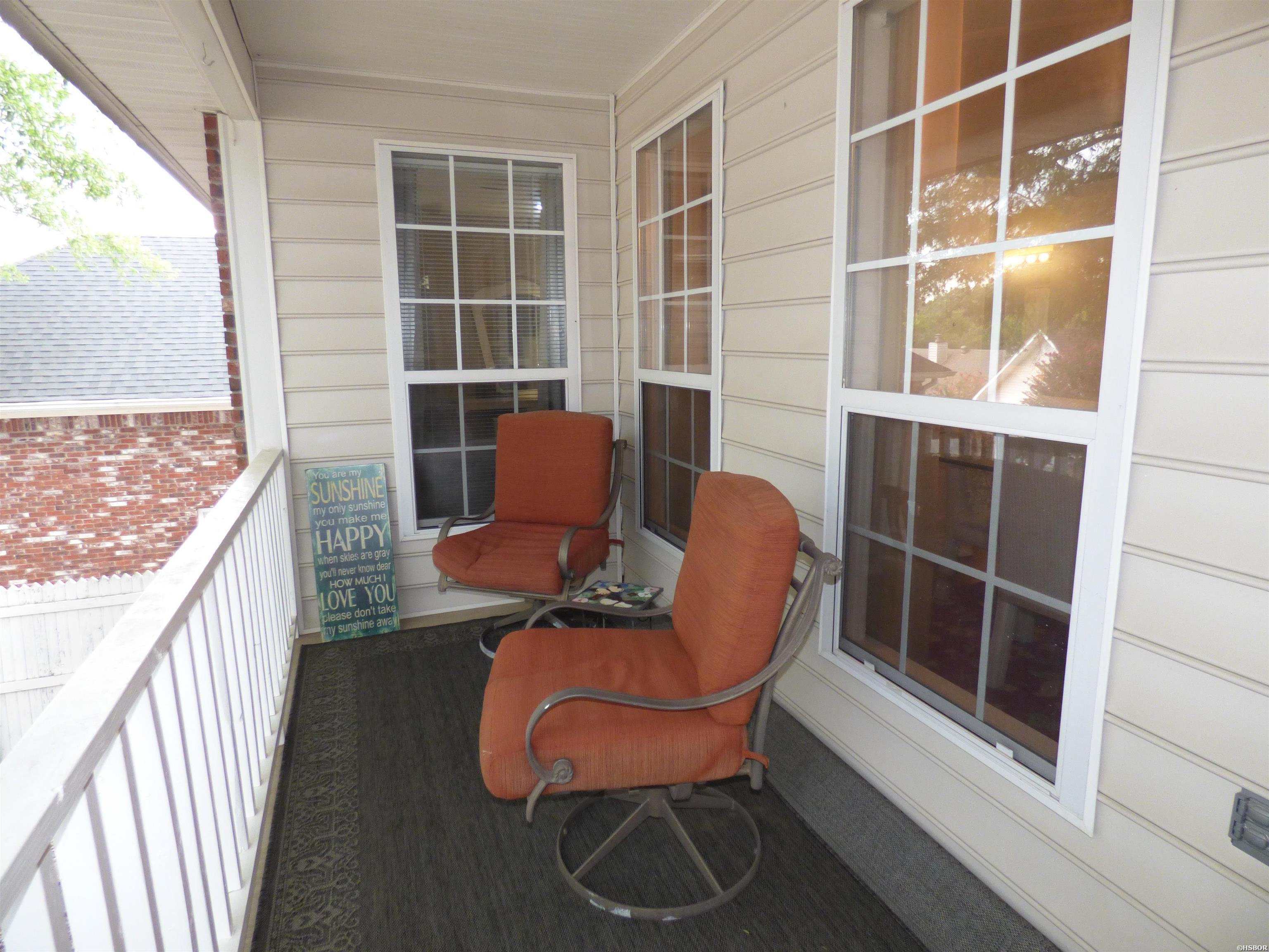 10 Manchester Lane Property Photo 30