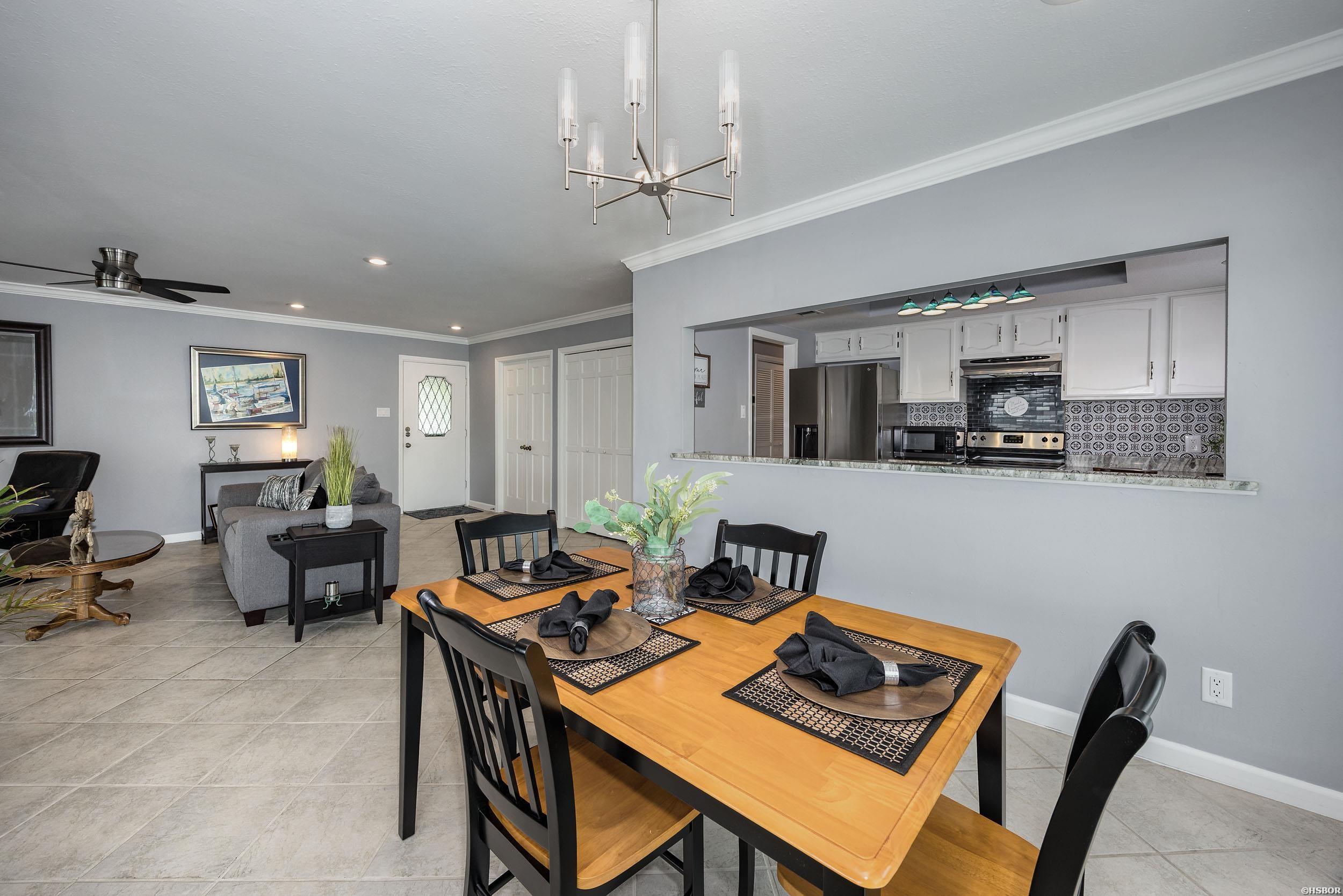 1201 Lakeshore Drive Property Photo 10