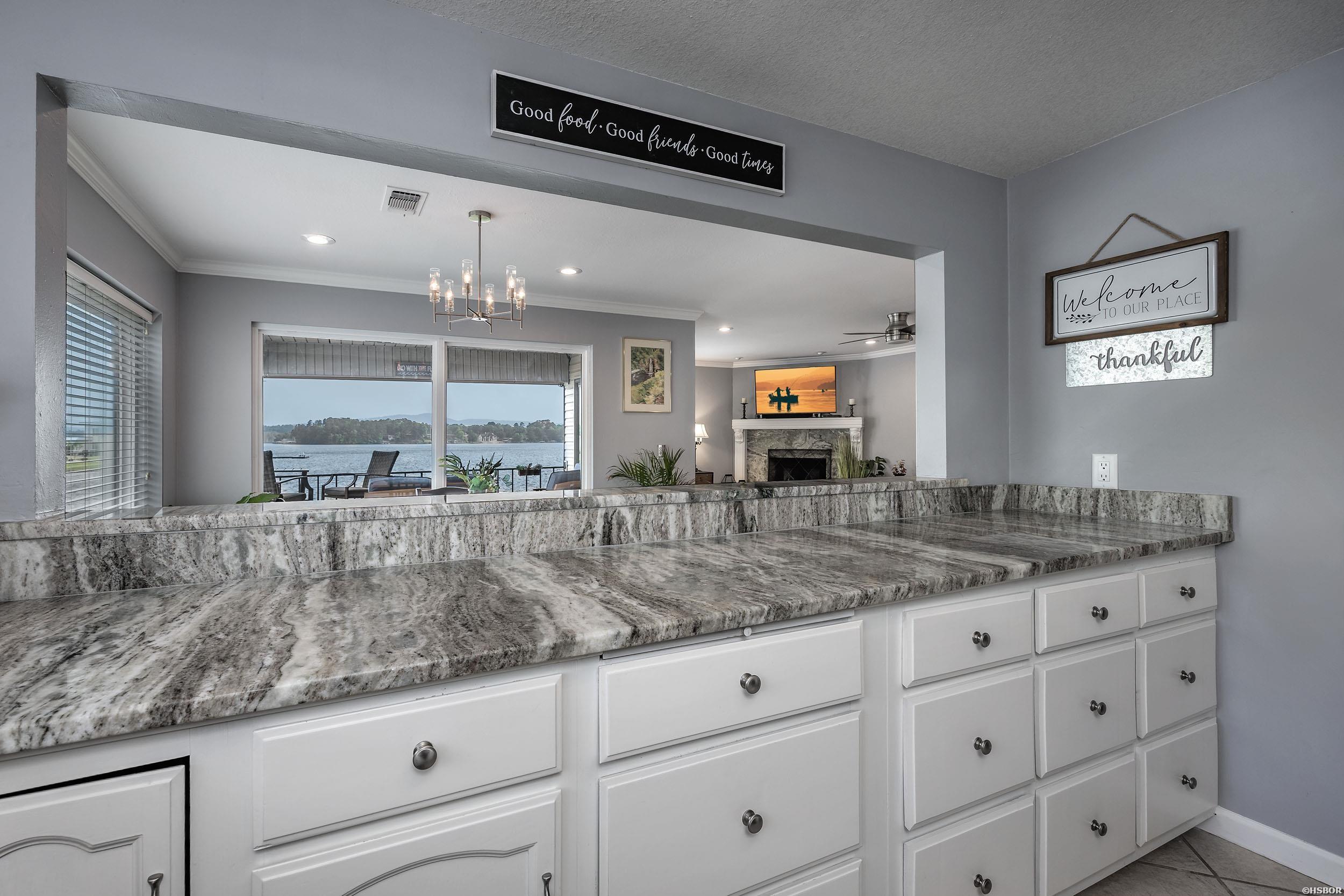 1201 Lakeshore Drive Property Photo 15