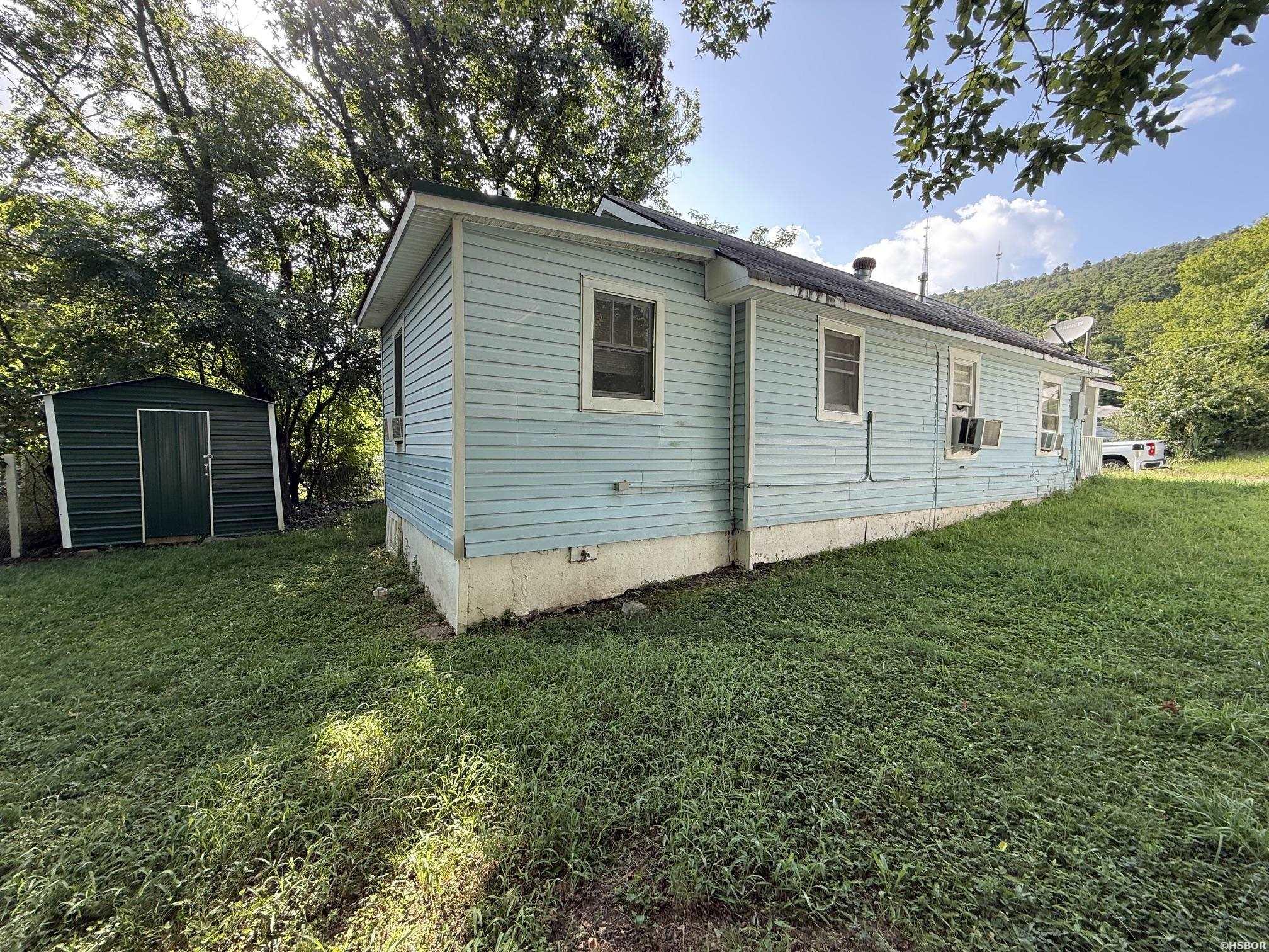 219 Wood Street Property Photo 17