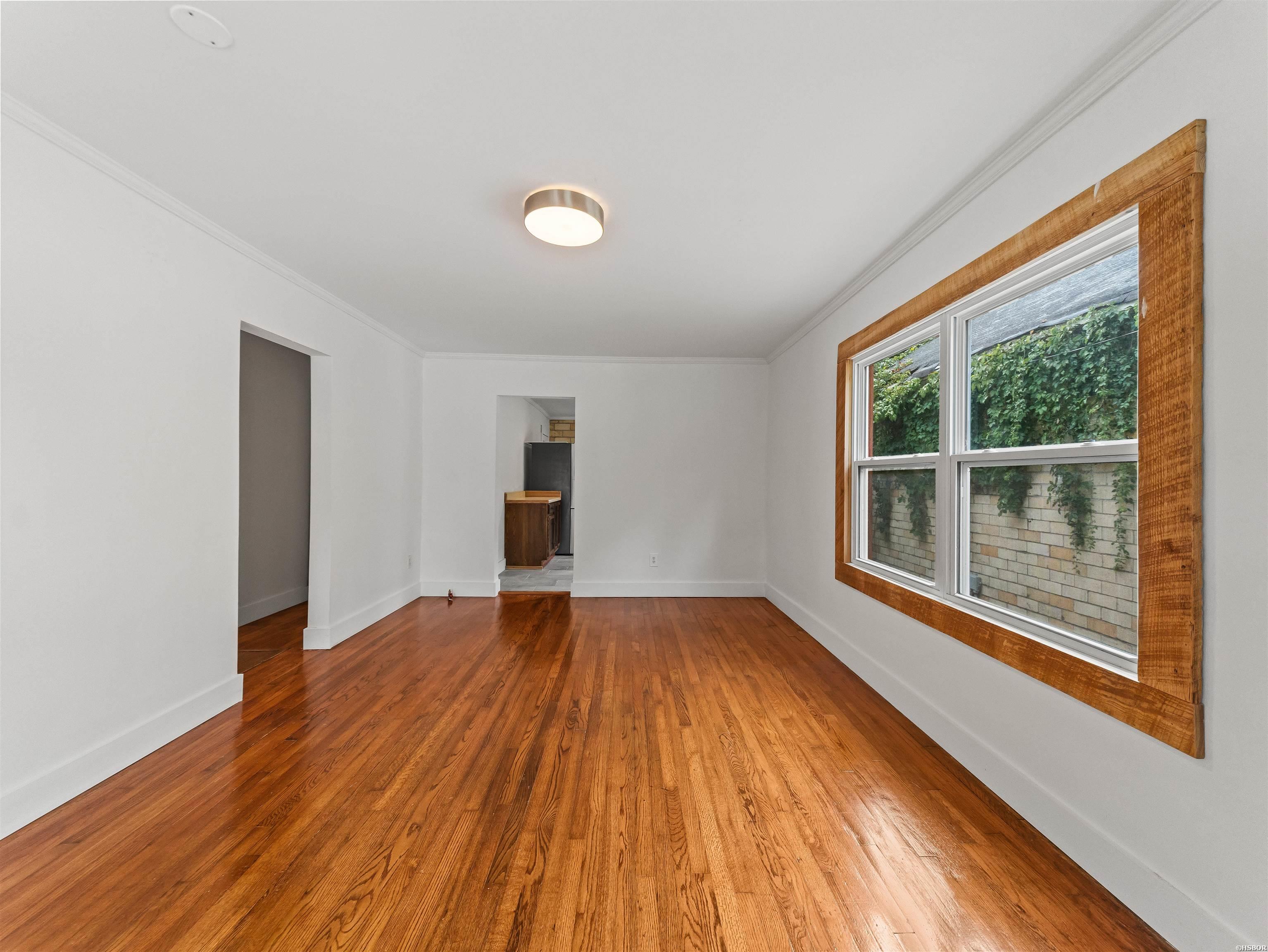 111 Greenway Street Property Photo 7