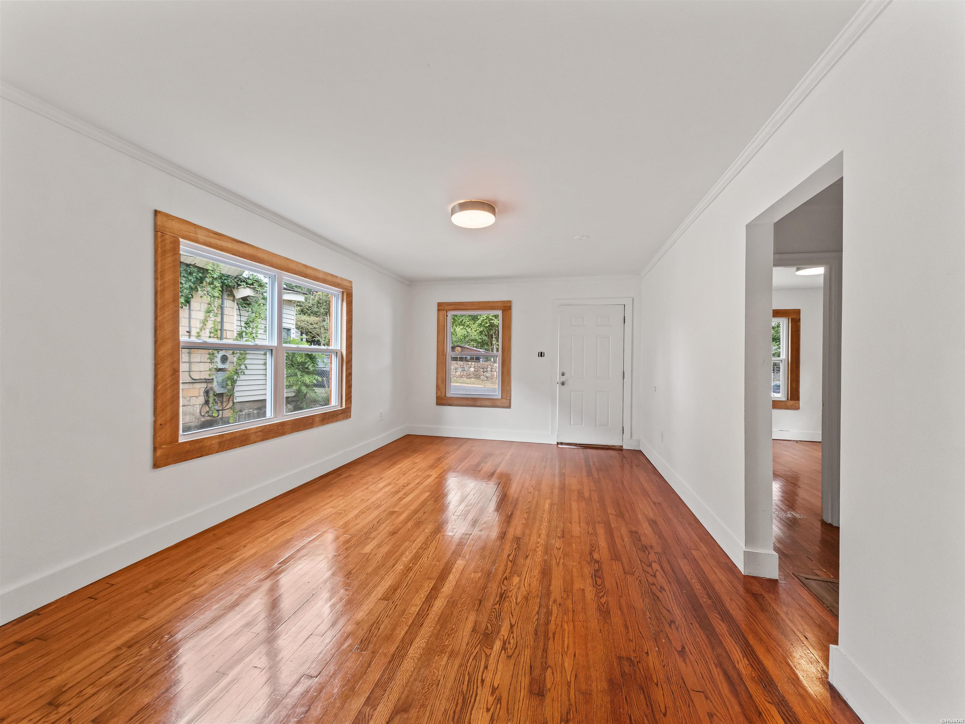111 Greenway Street Property Photo 9