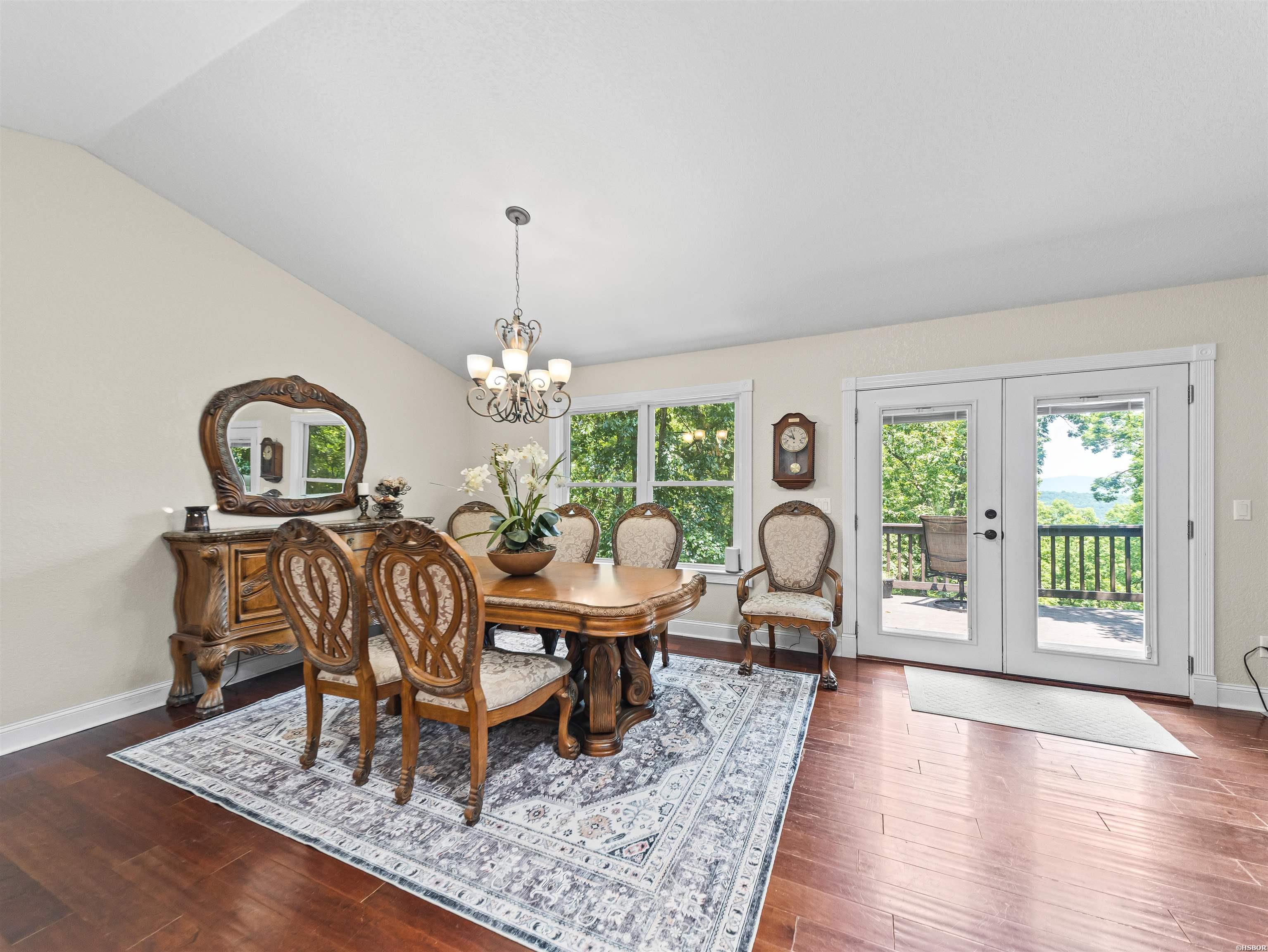 282 Asturias Drive Property Photo 9
