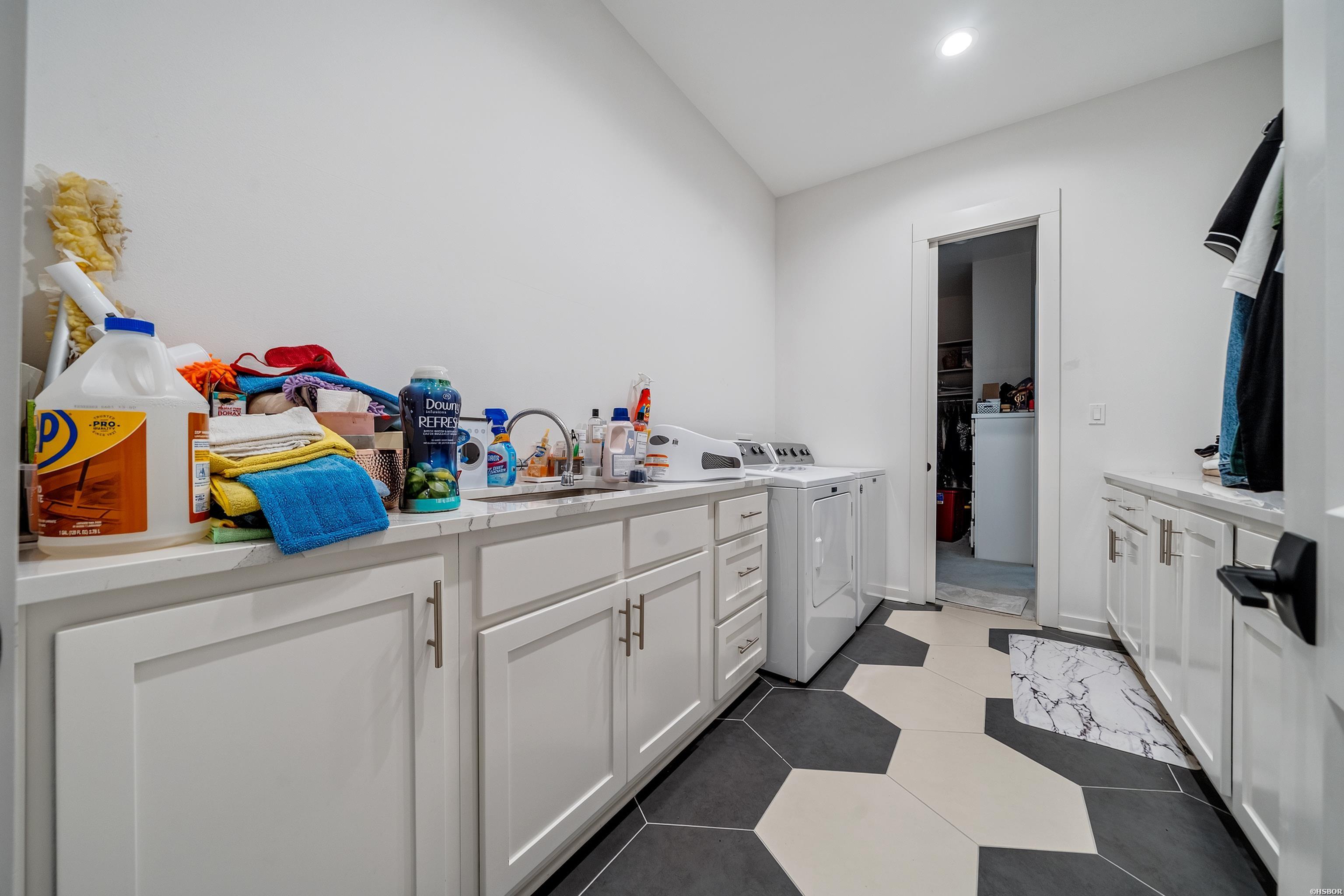 175 Breckling Circle Property Photo 26