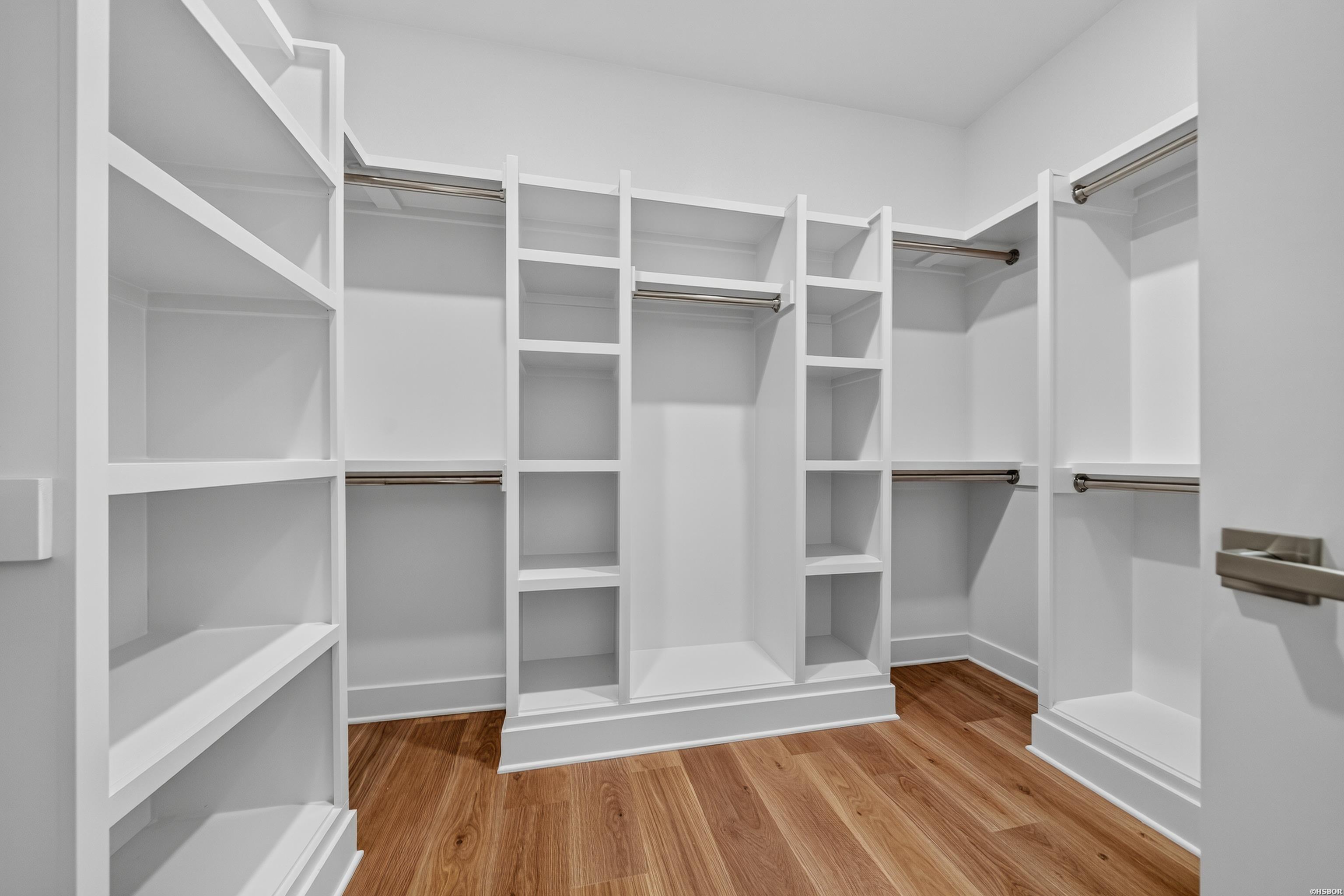 123 Elcano Property Photo 33