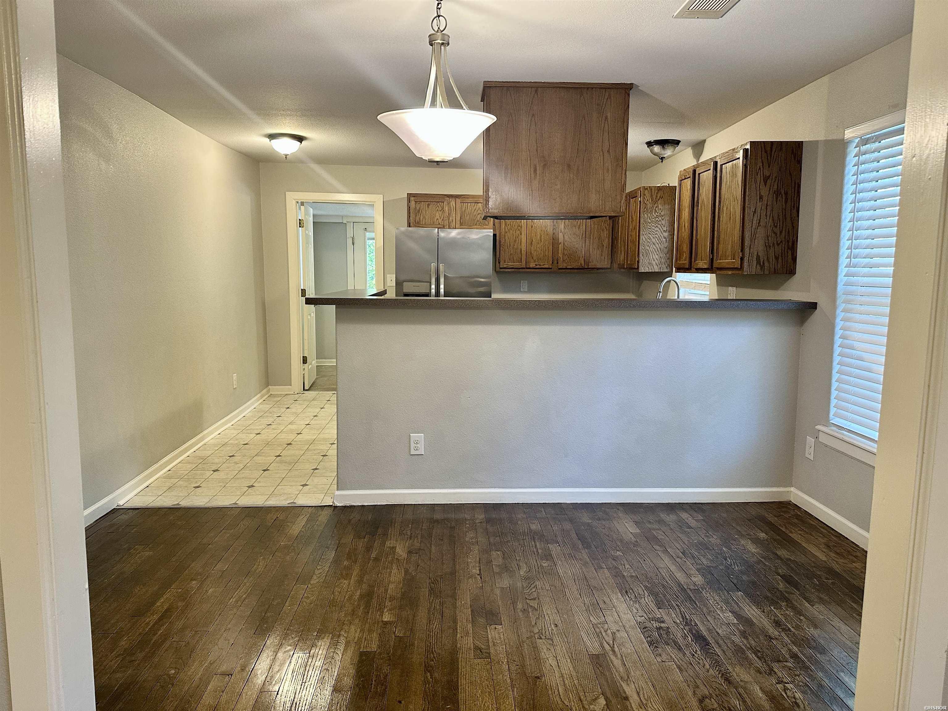 1715 Hobson Avenue Property Photo 7