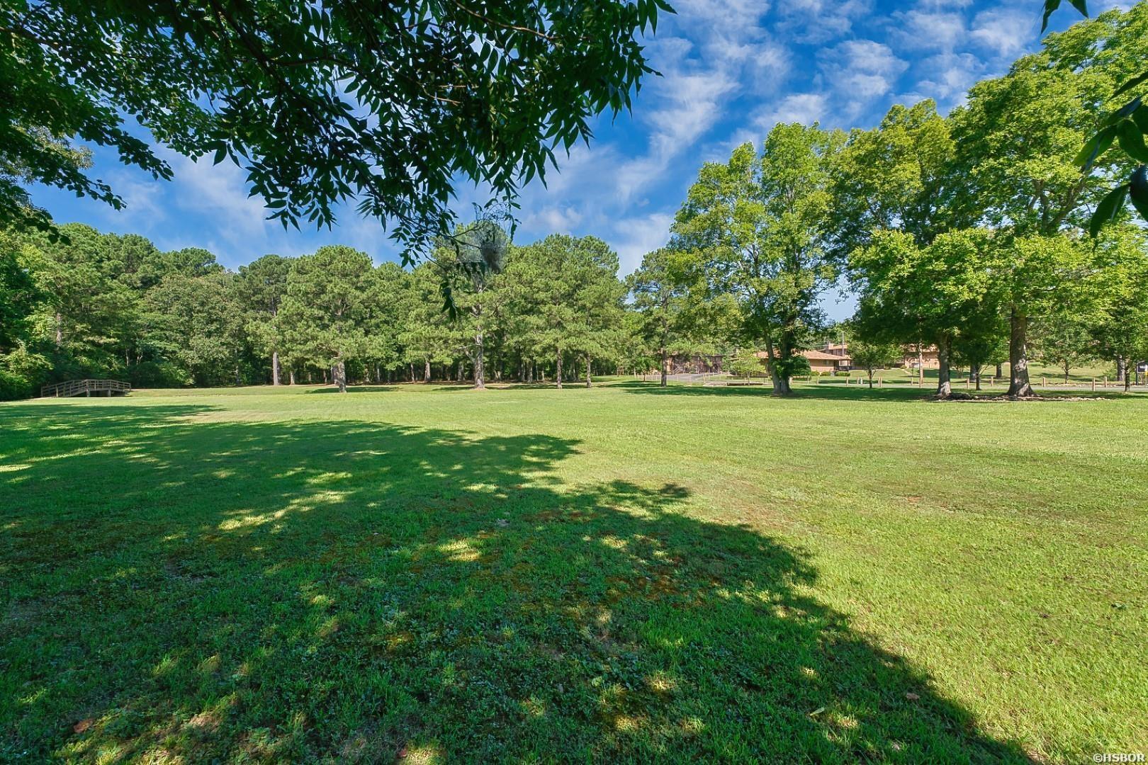 1100 Woodlawn Avenue Property Photo 44