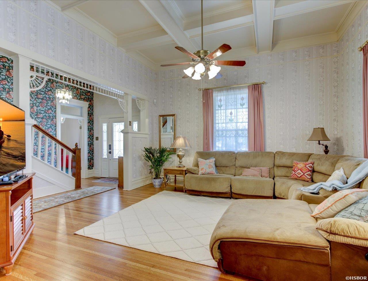 1822 Seventh Street Property Photo 8