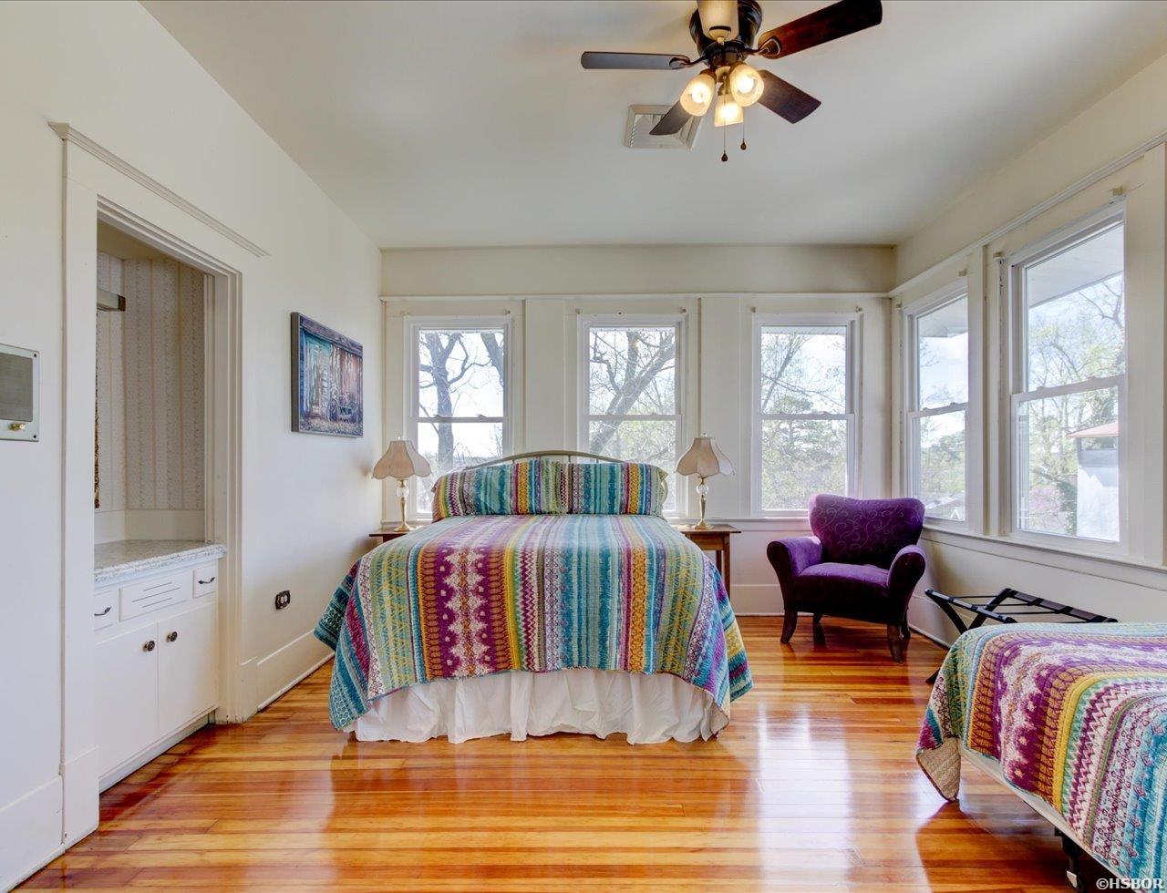 1822 Seventh Street Property Photo 24