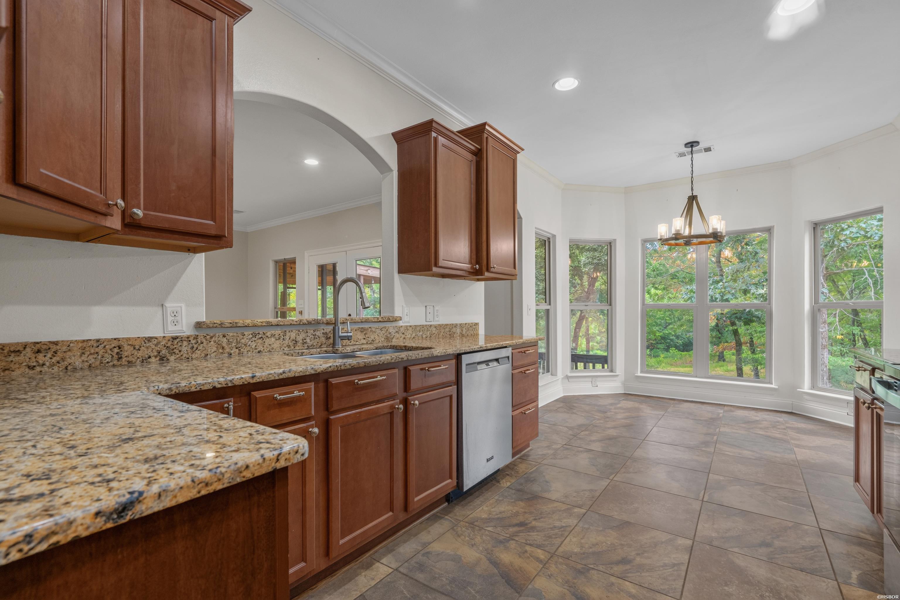 137 Enchanted Cove Property Photo 18