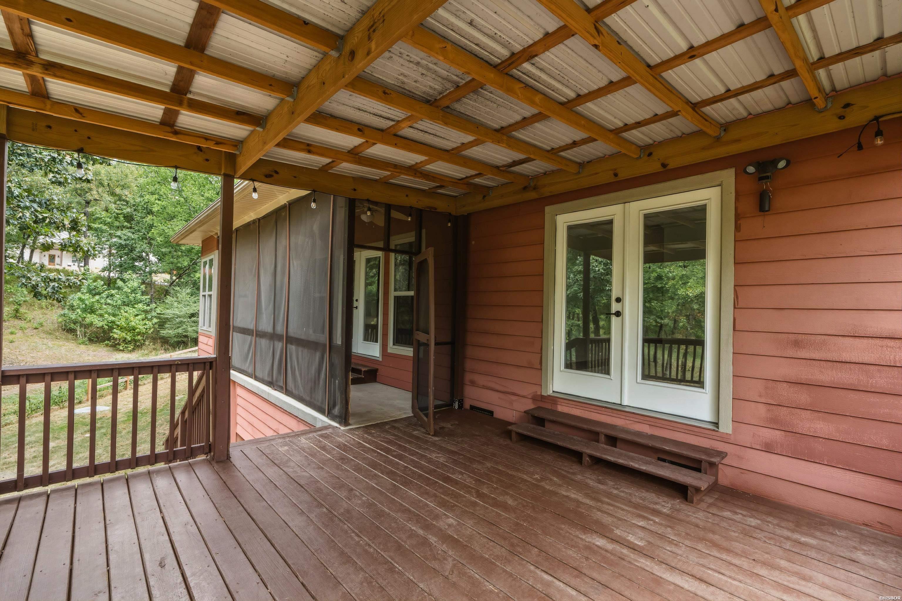 137 Enchanted Cove Property Photo 44