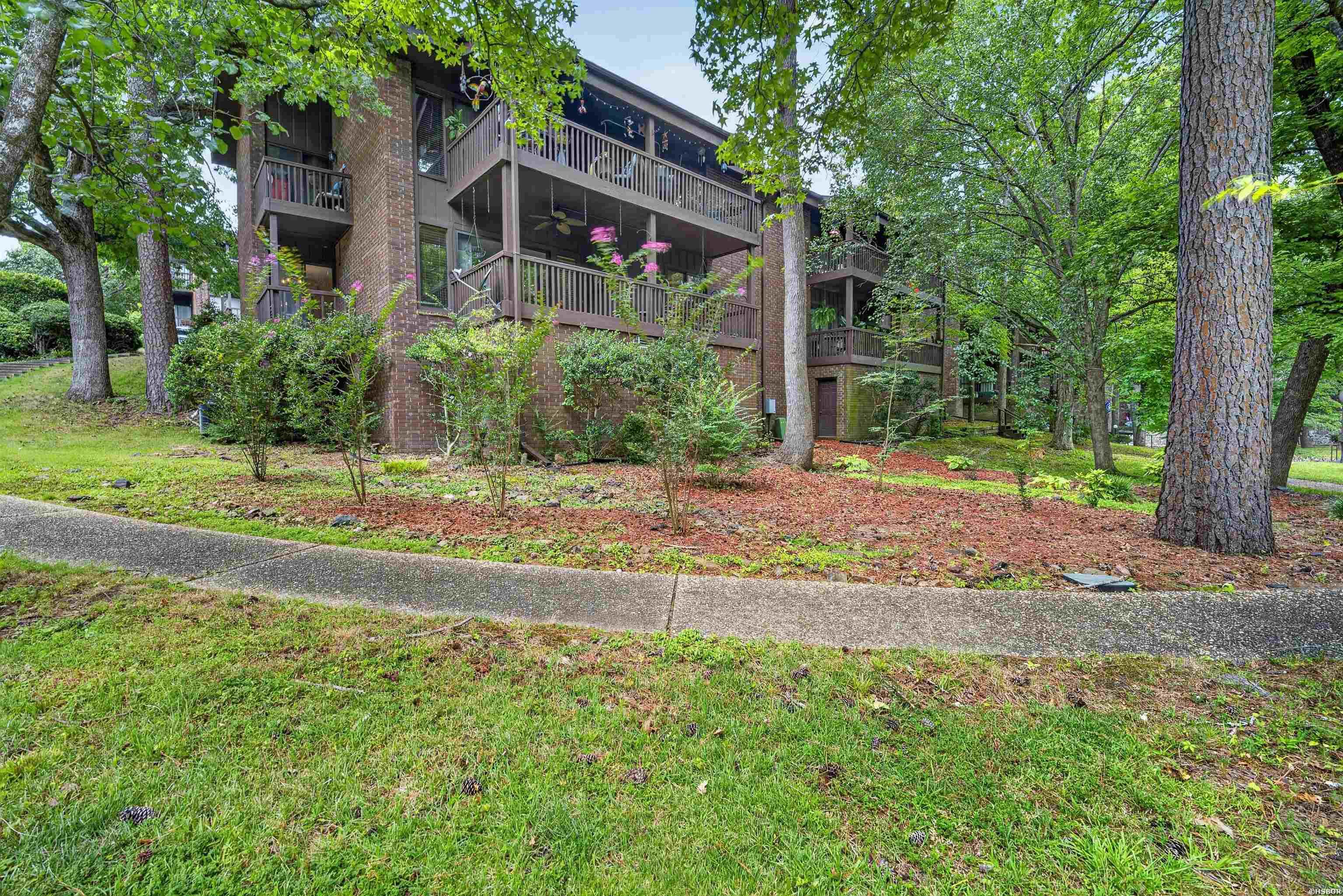 2315 Lakeshore Drive Property Photo 21