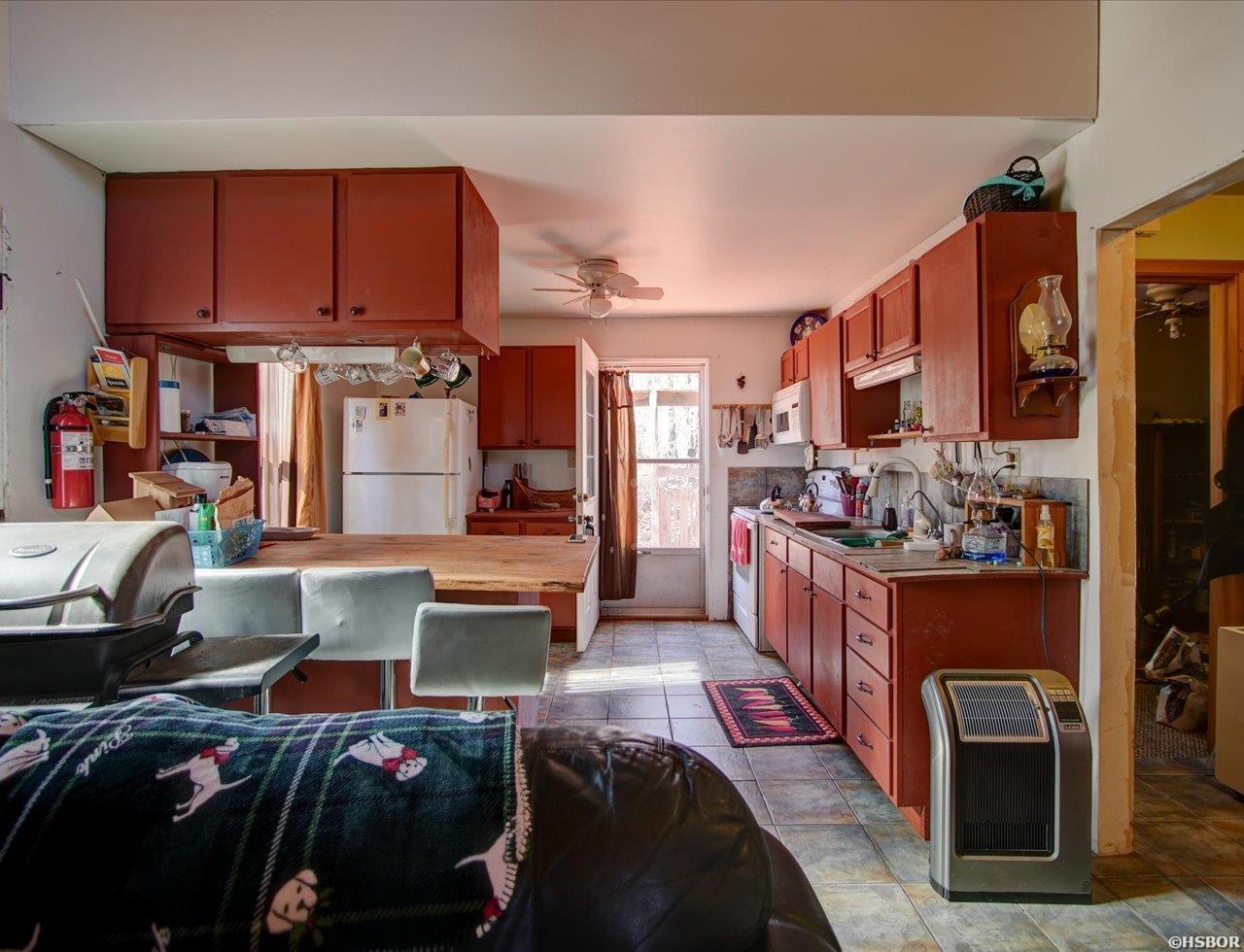 249 & 250 River Drive Property Photo 15