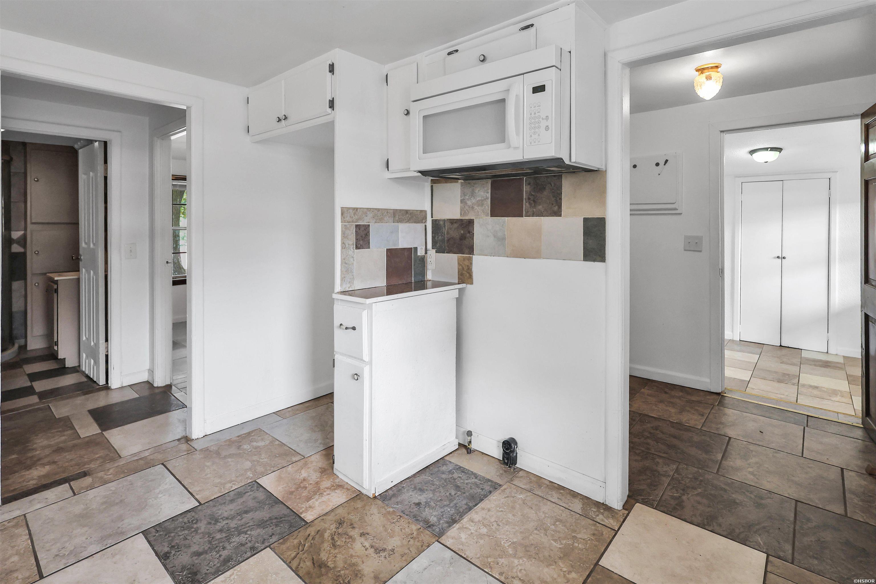 735 S 6th Street Property Photo 19