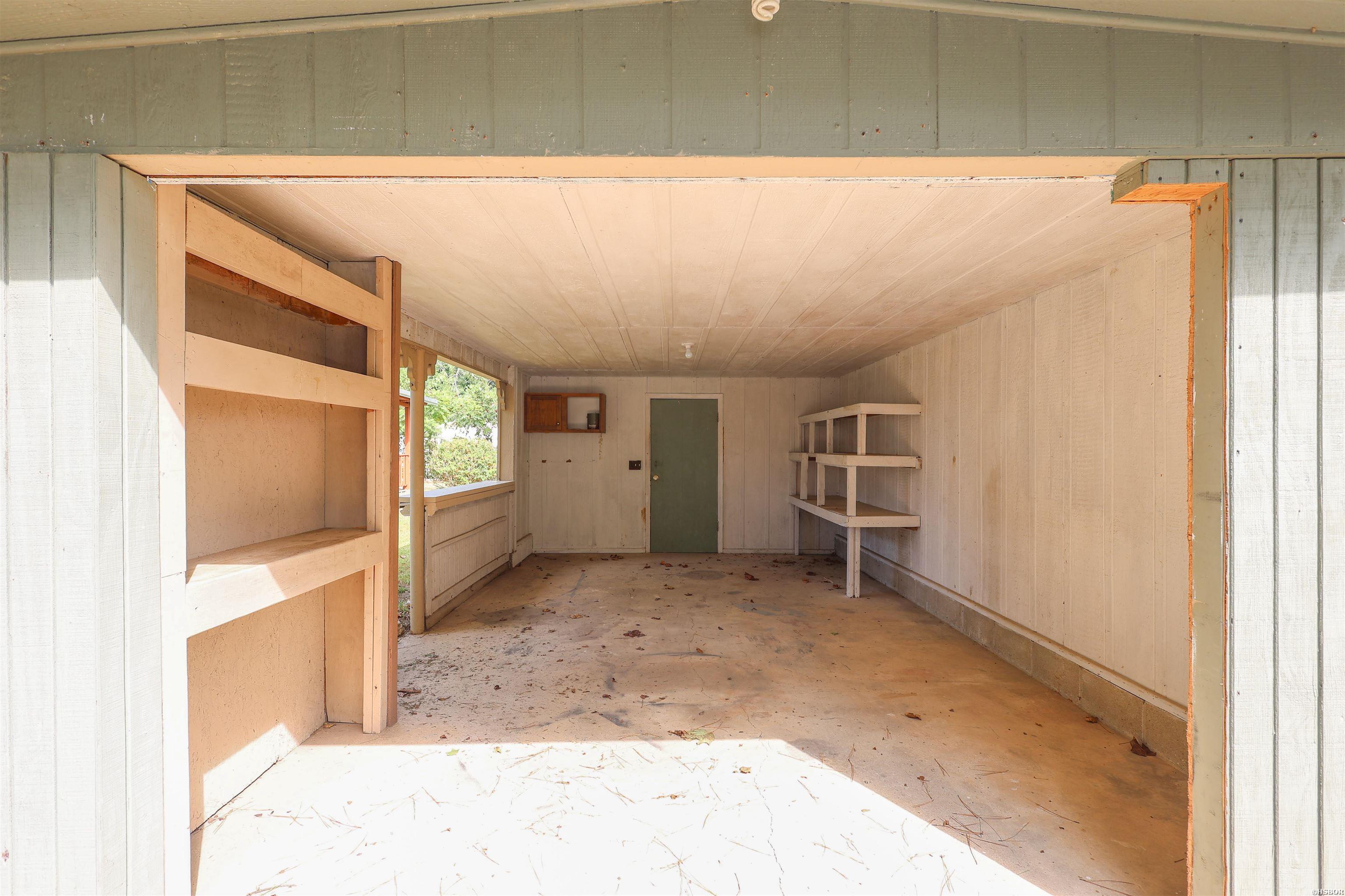735 S 6th Street Property Photo 43