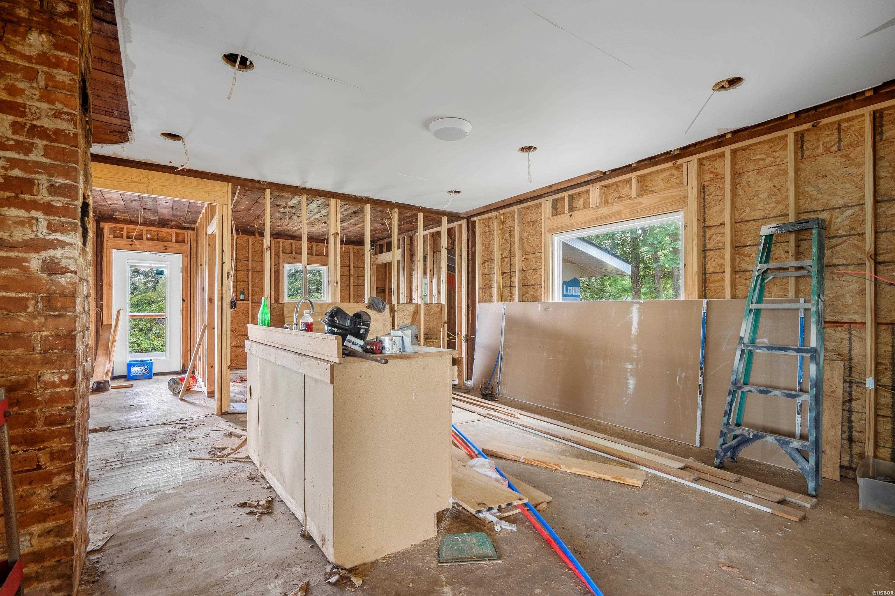 209 Avery Street Property Photo 7