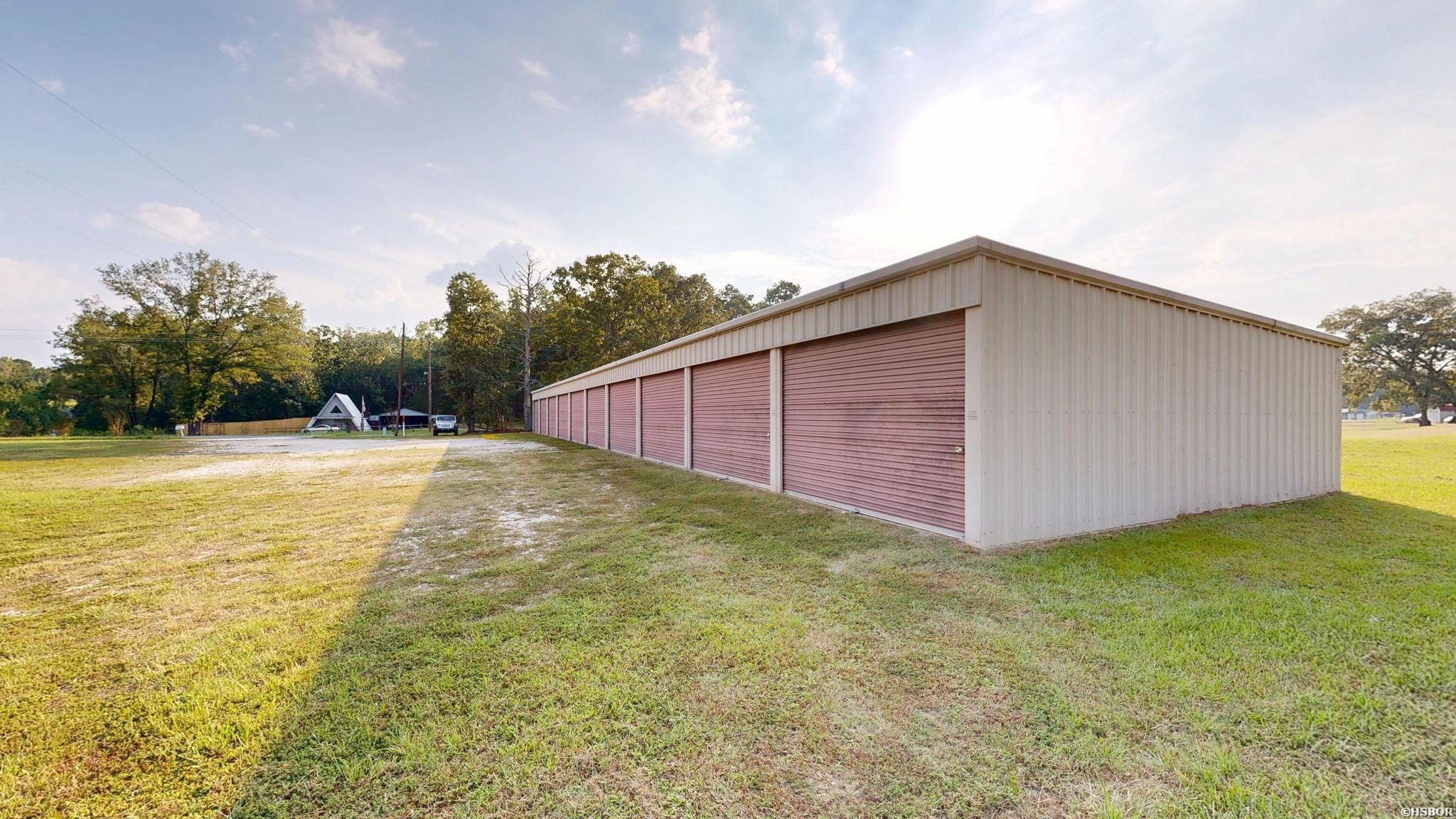 2570 Highway 7 Property Photo 2