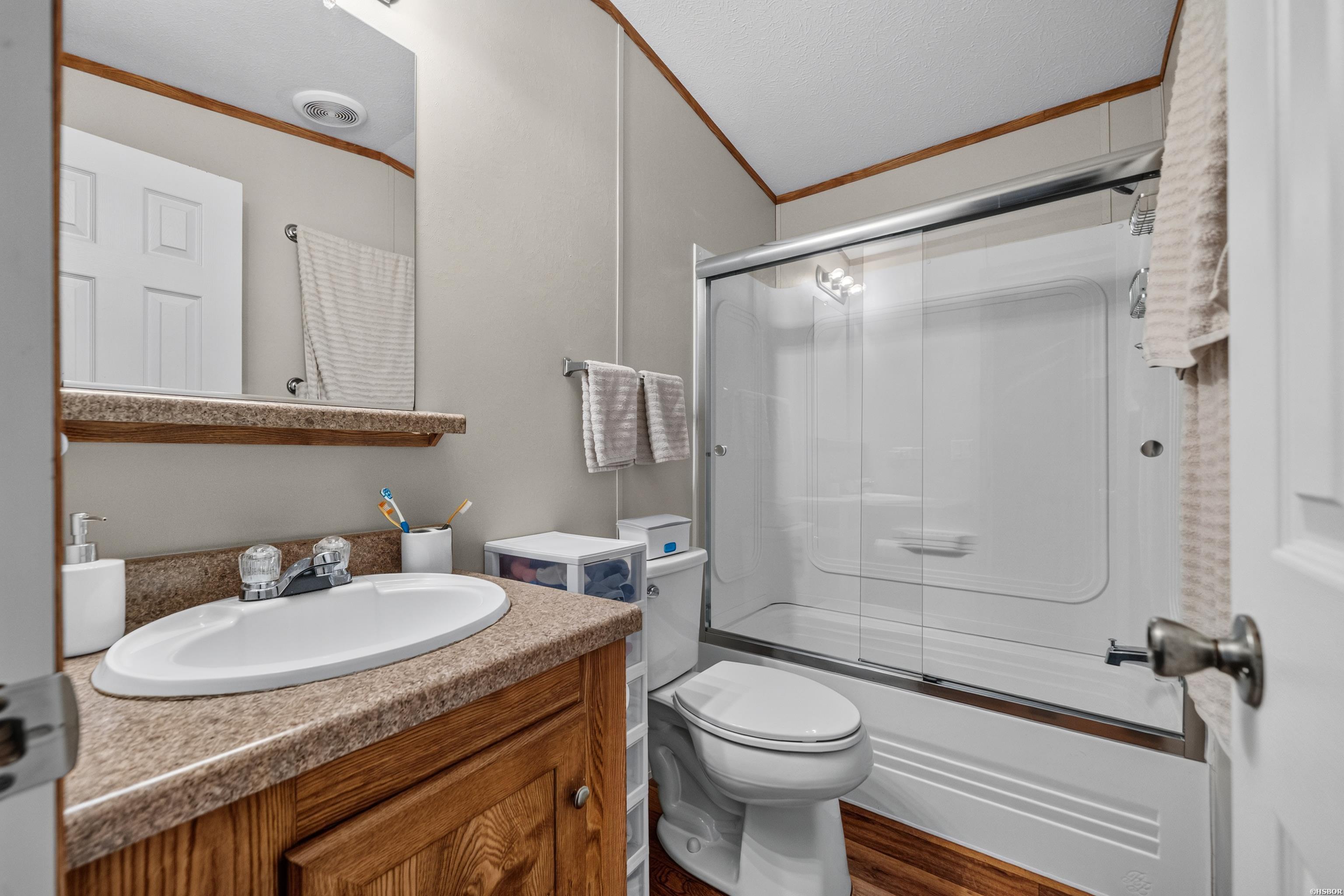 129 Ebony Way Property Photo 4