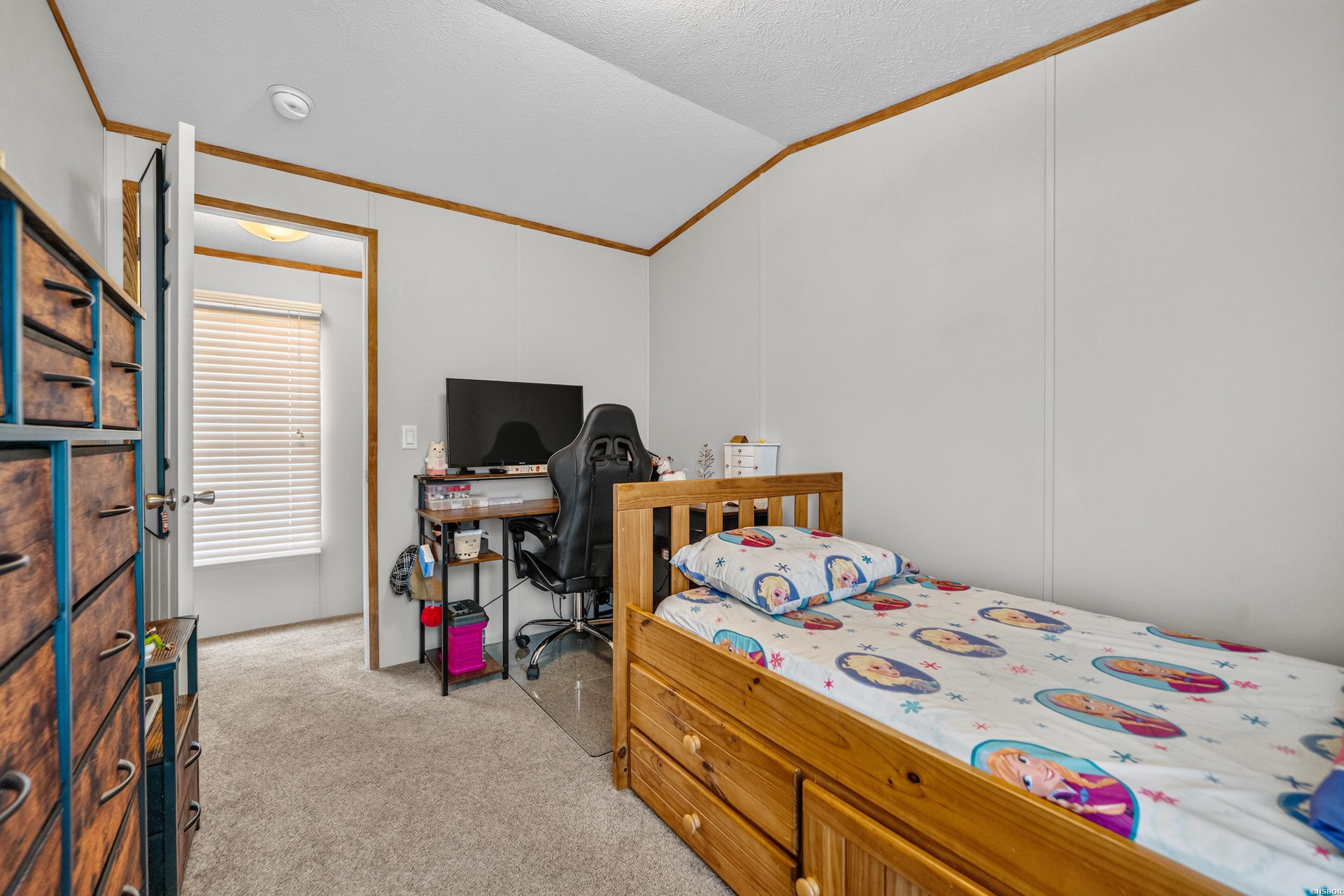 129 Ebony Way Property Photo 7