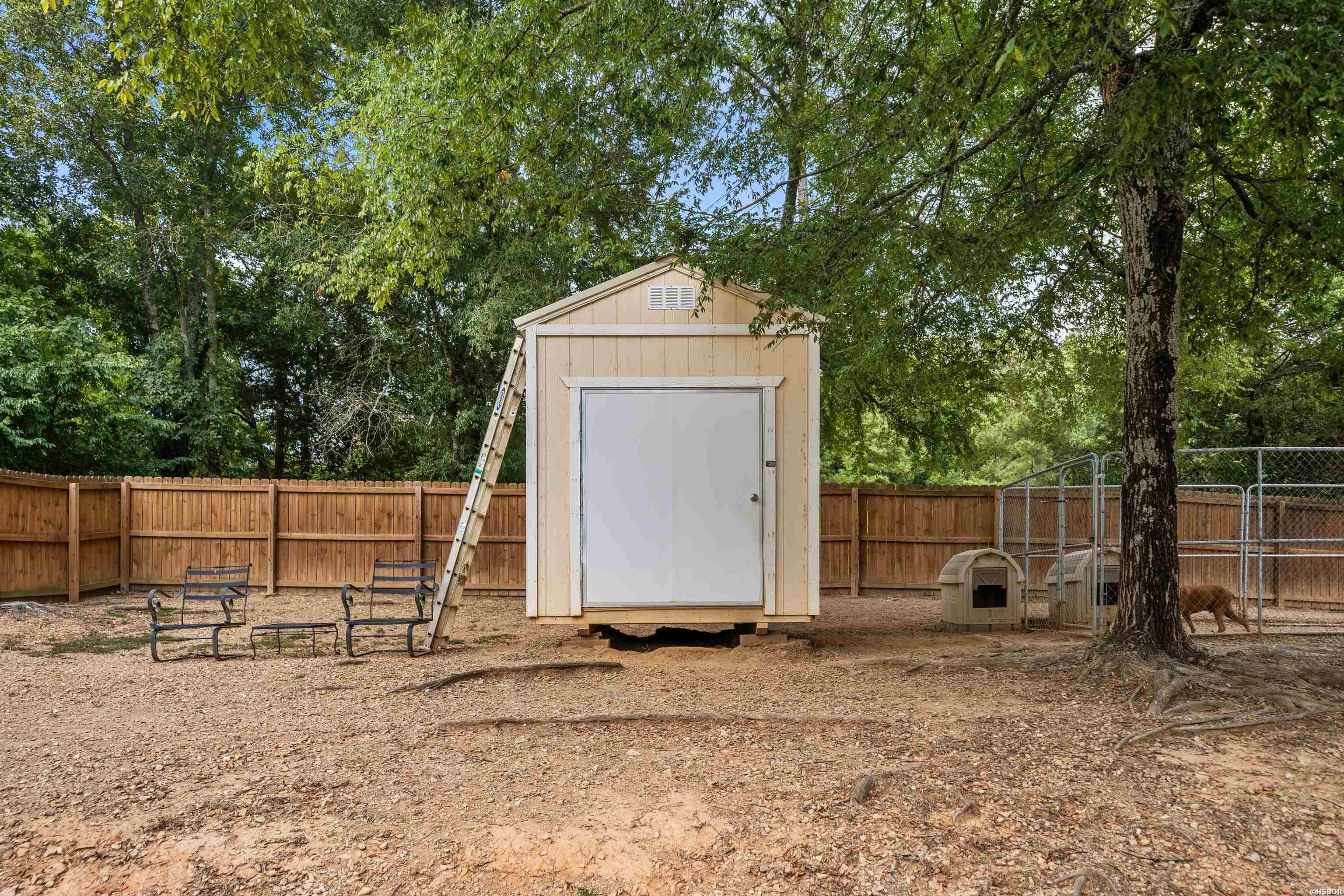 129 Ebony Way Property Photo 33