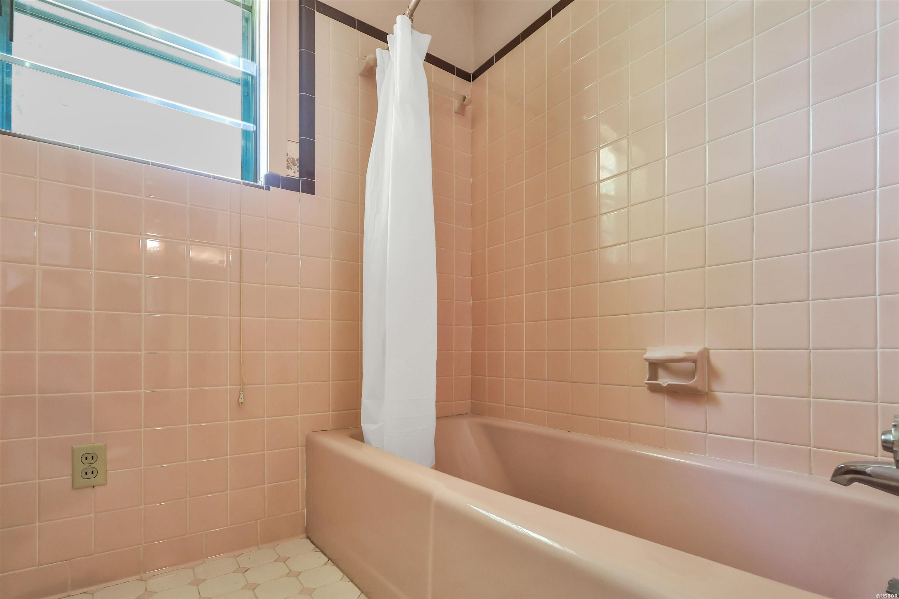 228 Park Street Property Photo 32