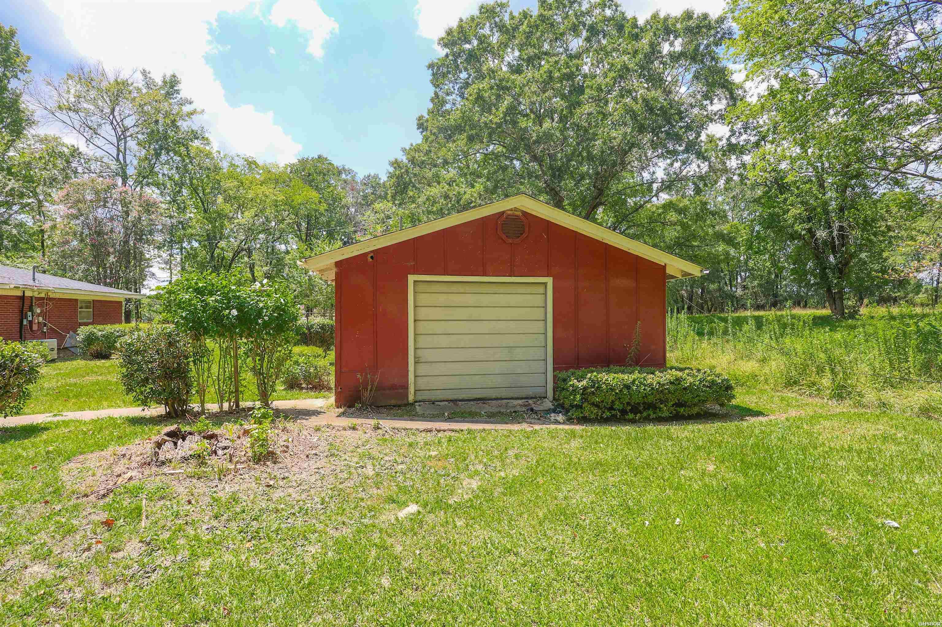 228 Park Street Property Photo 42