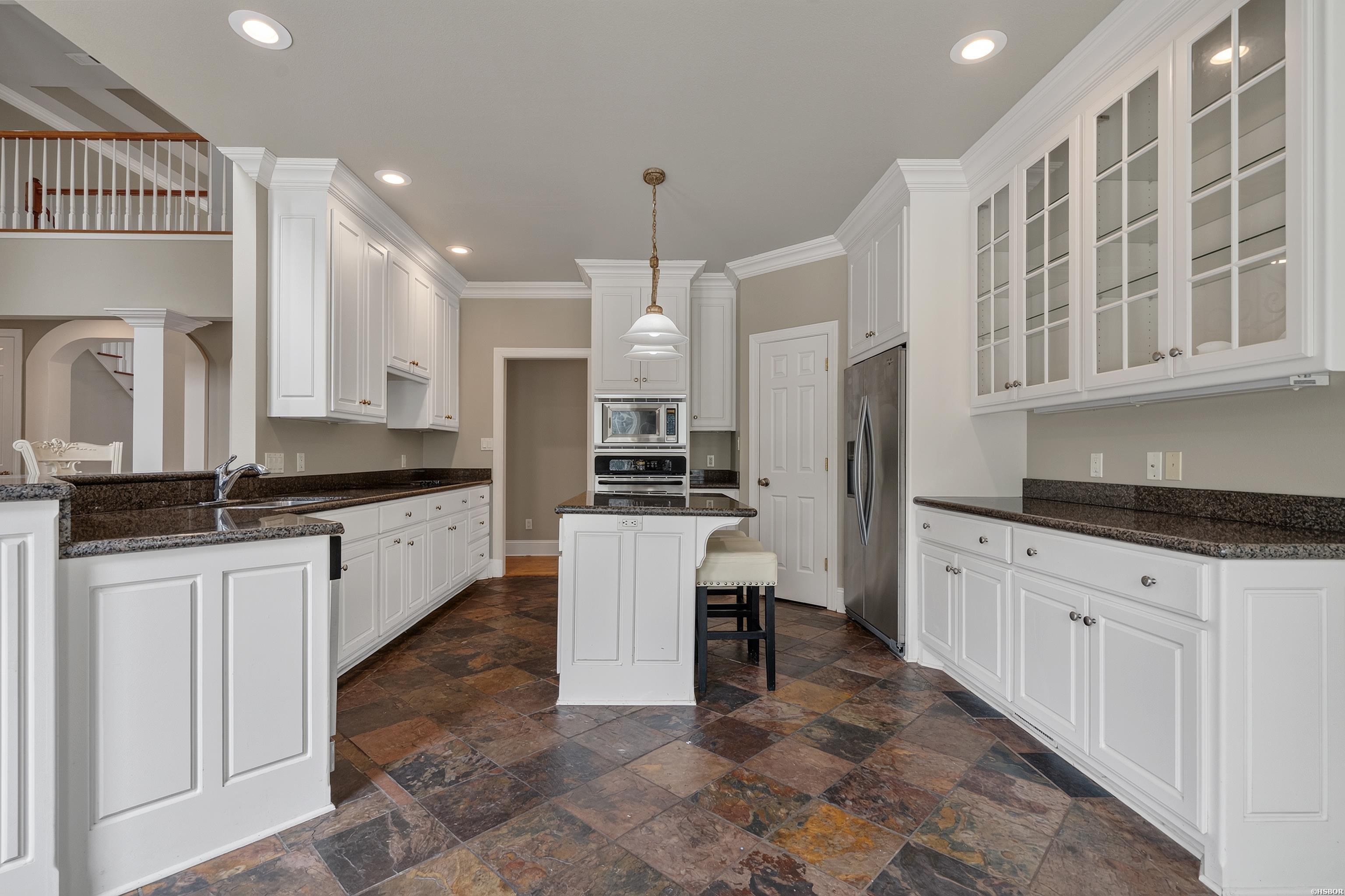 128 Valley Wood Trail Property Photo 8