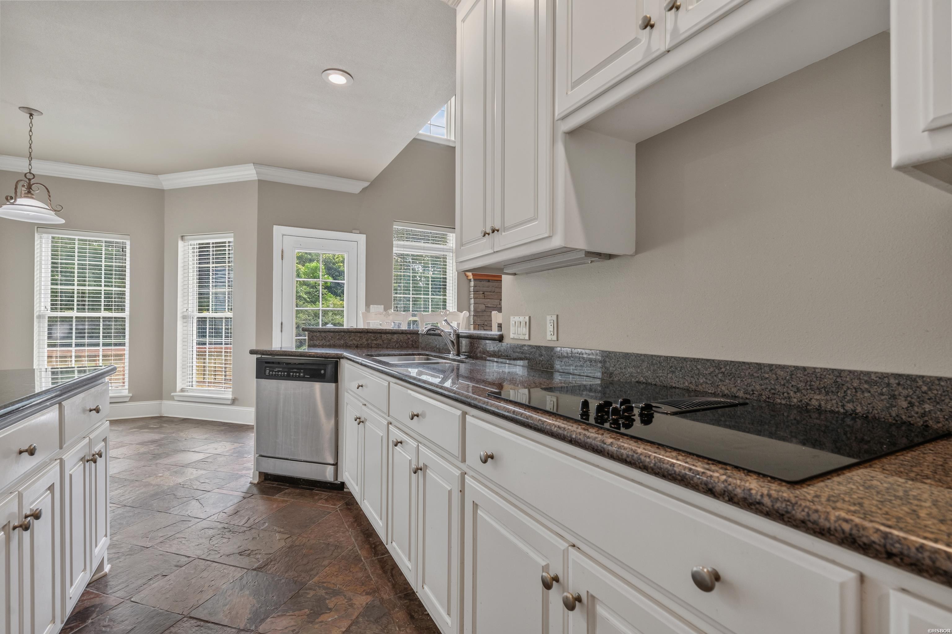 128 Valley Wood Trail Property Photo 9