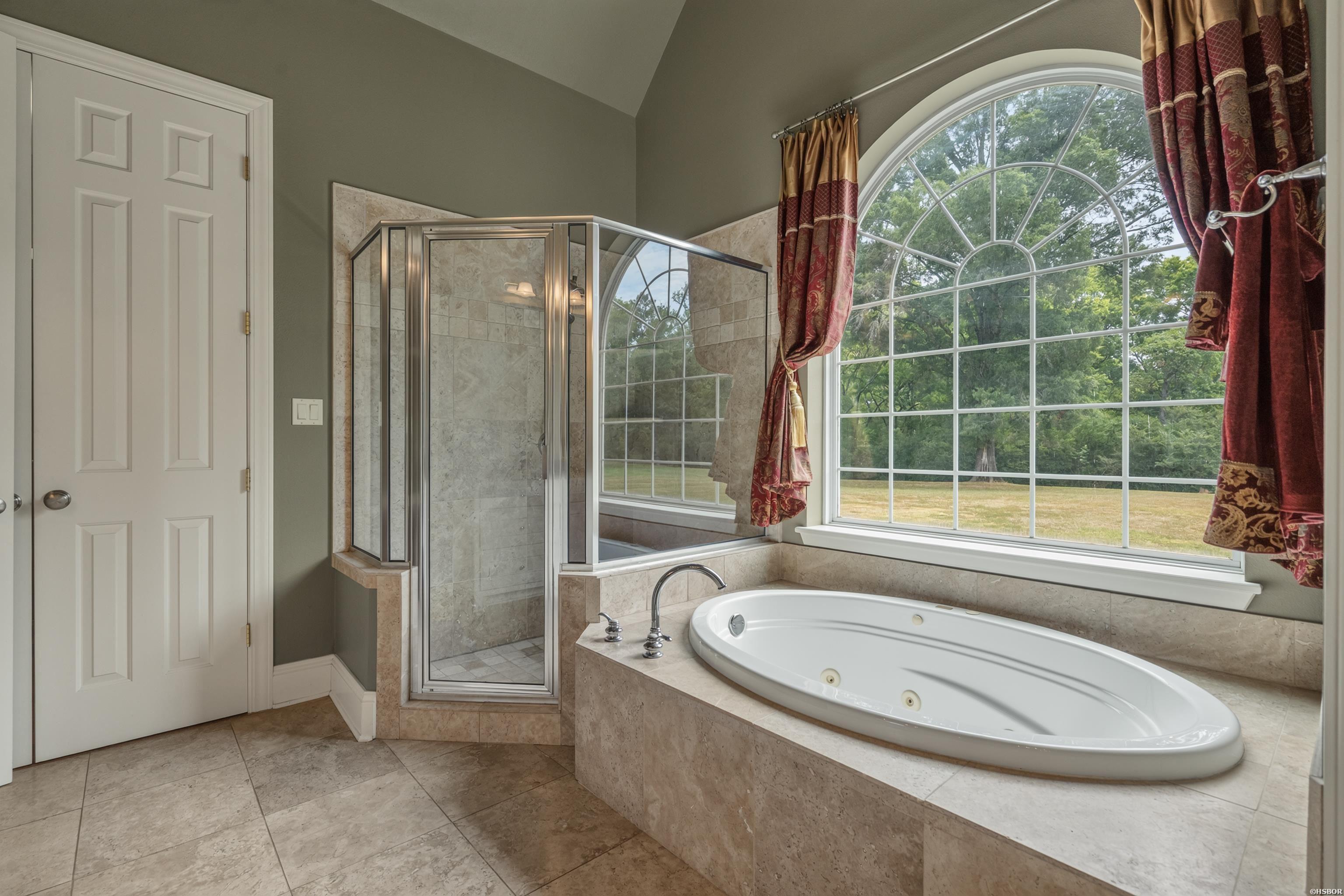 128 Valley Wood Trail Property Photo 22