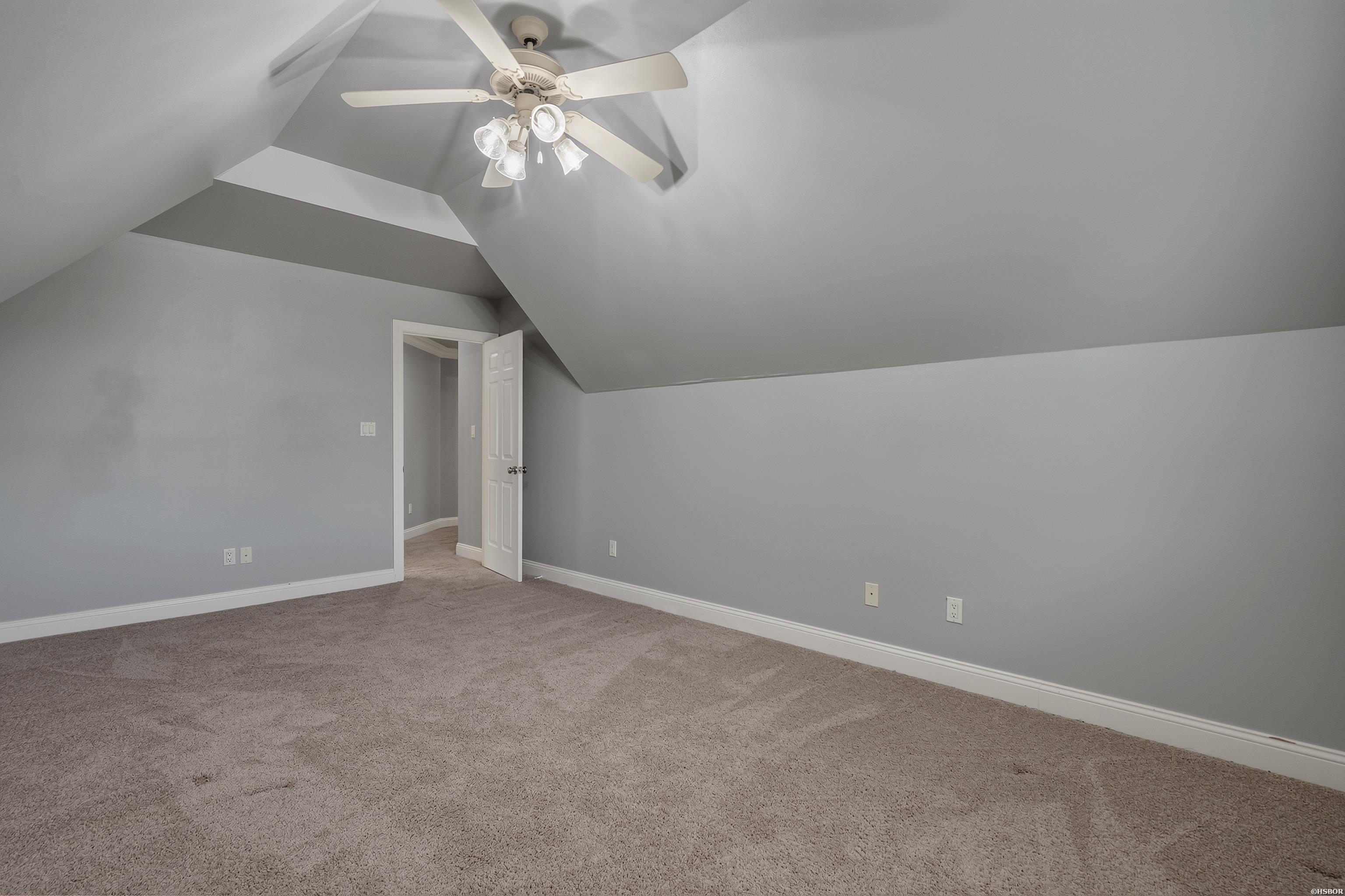 128 Valley Wood Trail Property Photo 33