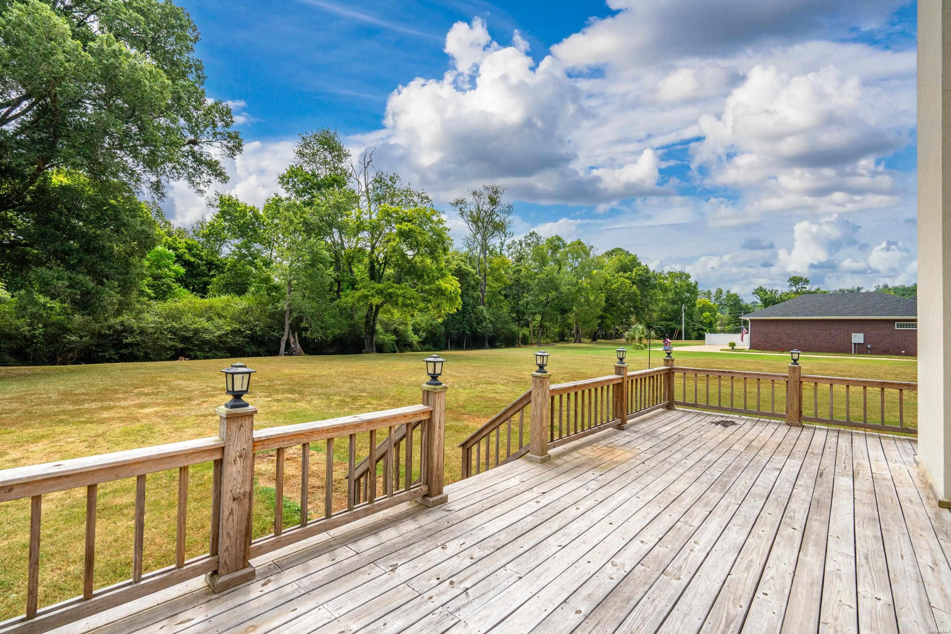 128 Valley Wood Trail Property Photo 37