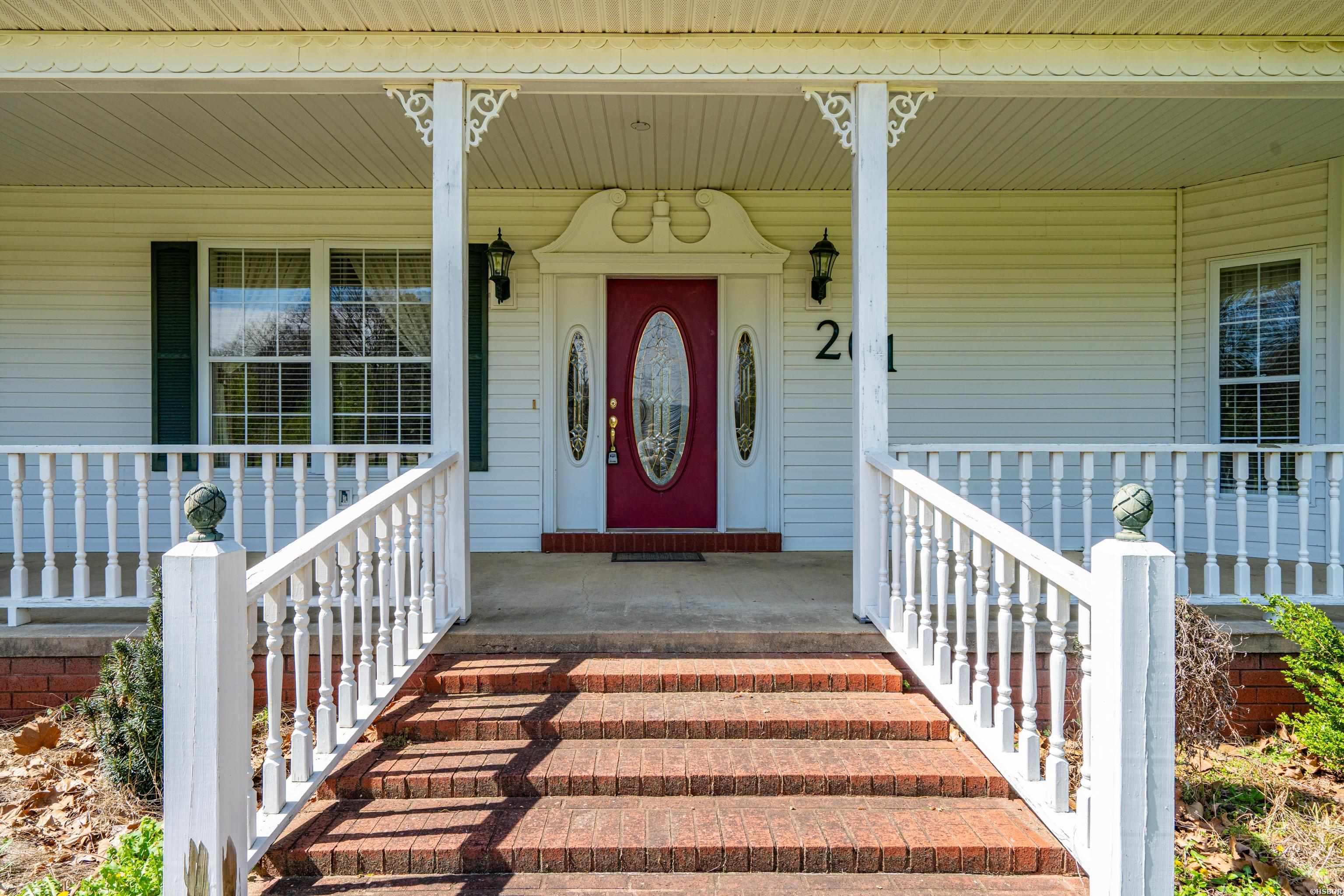 201 Green Willow Lane Property Photo 4