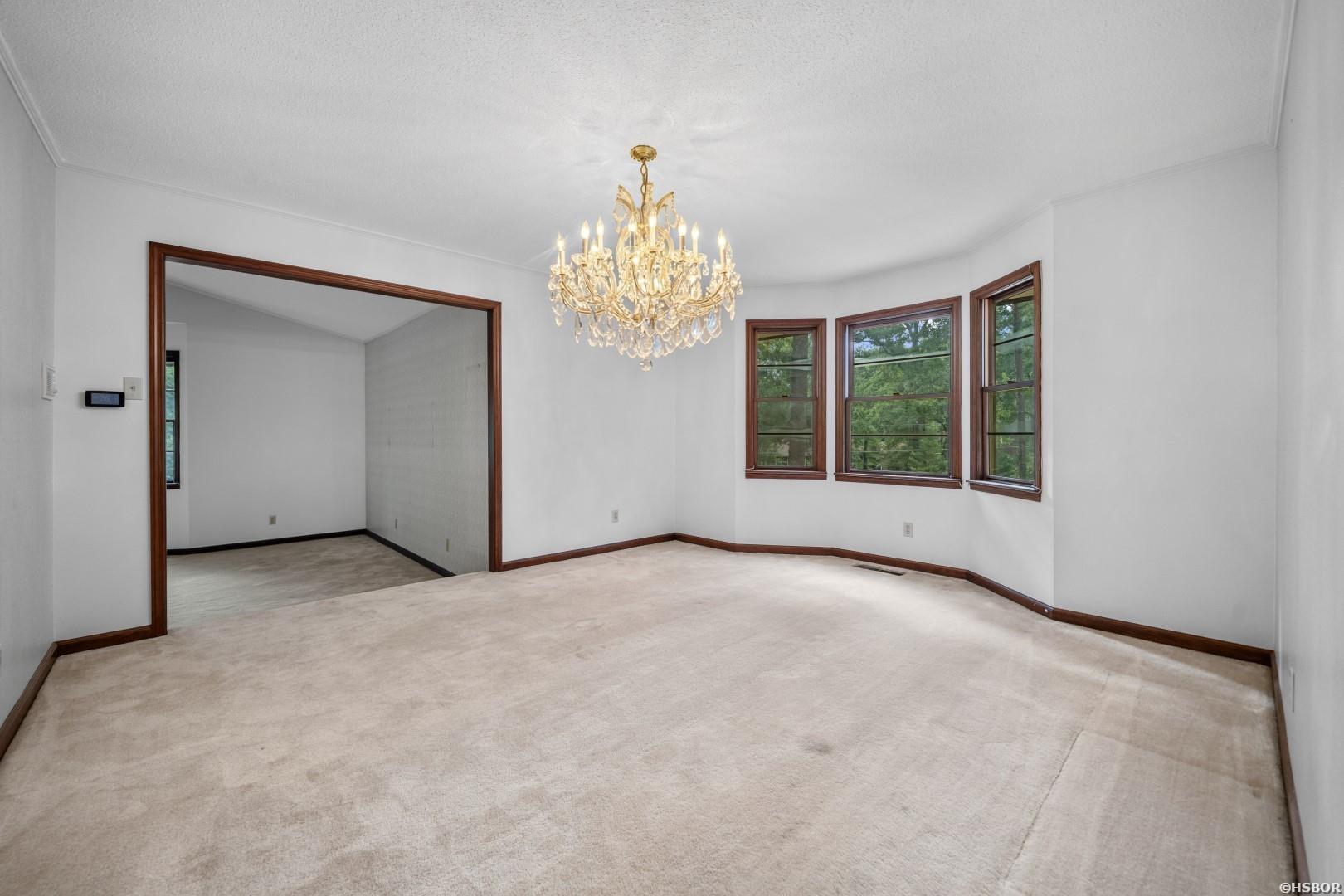 200 Scottwood Property Photo 6