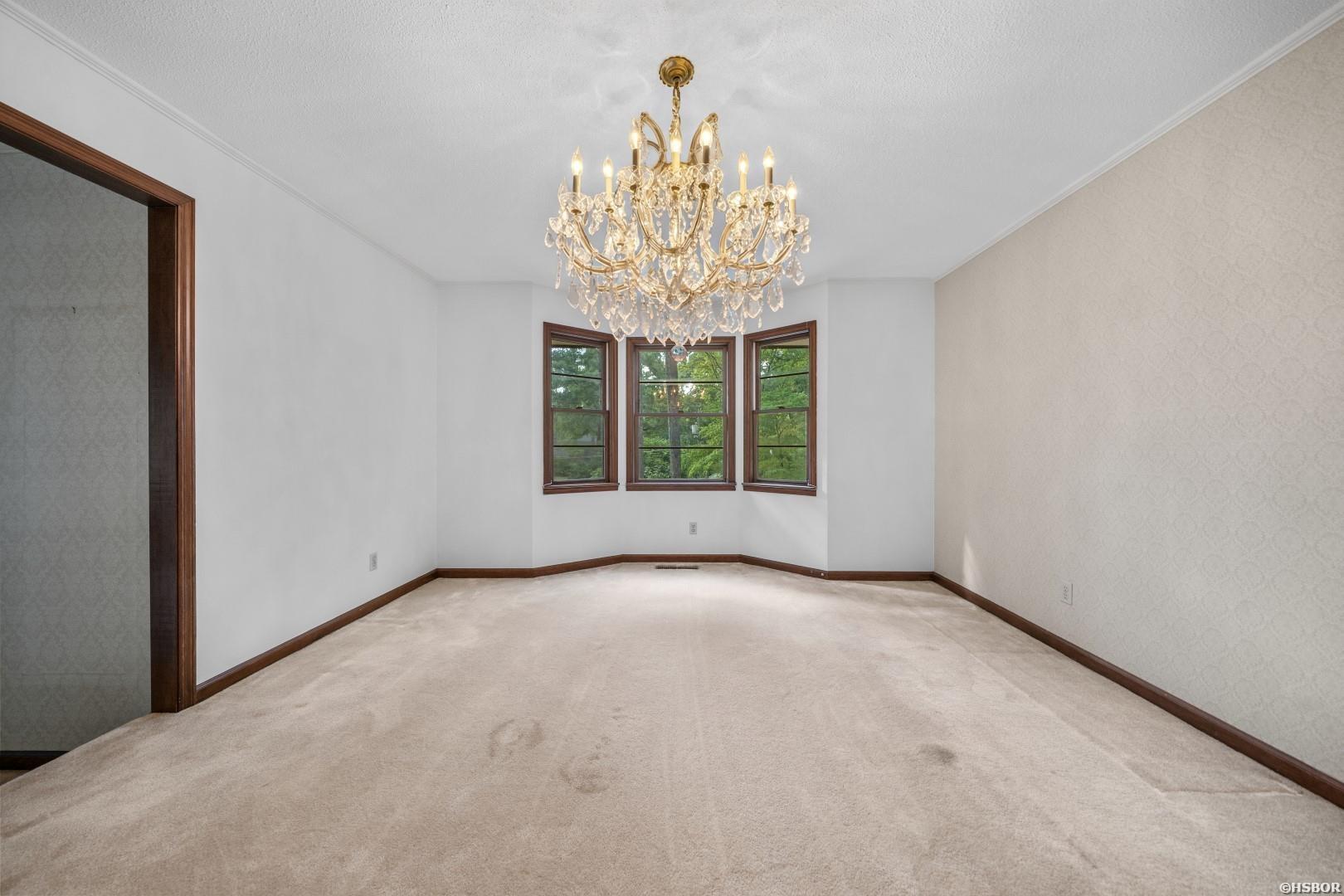 200 Scottwood Property Photo 7