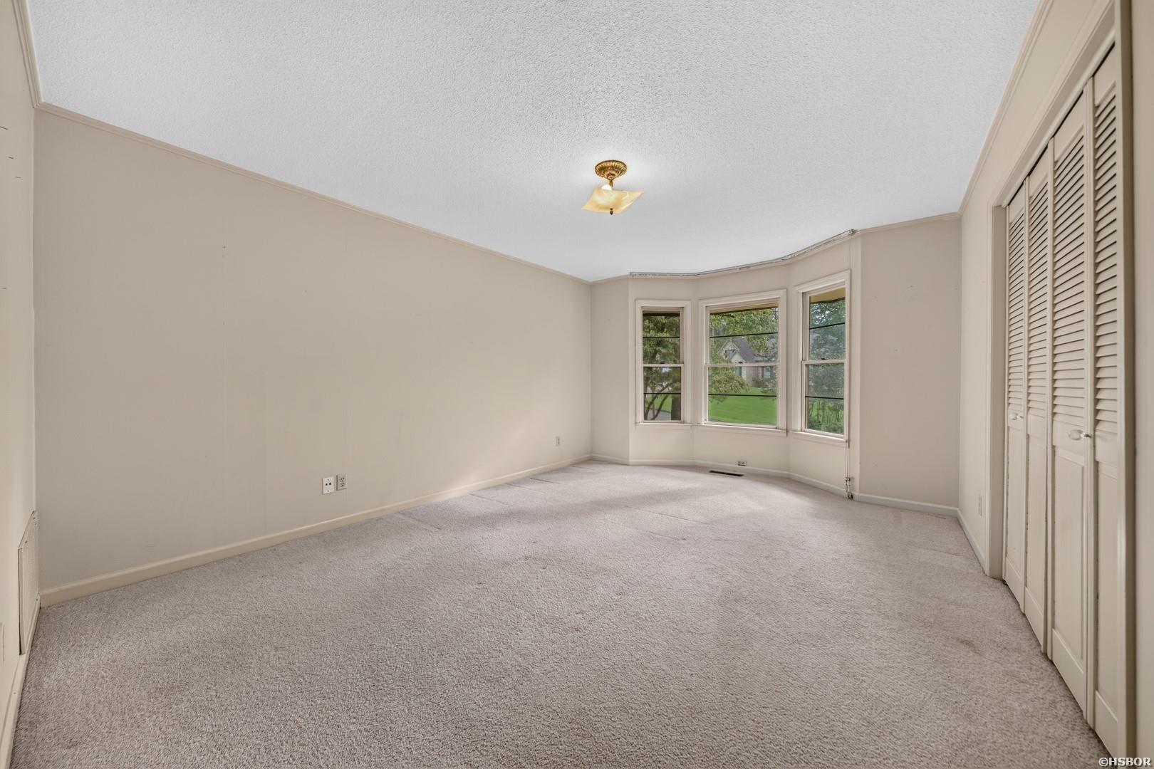 200 Scottwood Property Photo 8