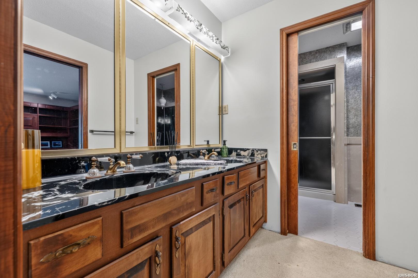 200 Scottwood Property Photo 14